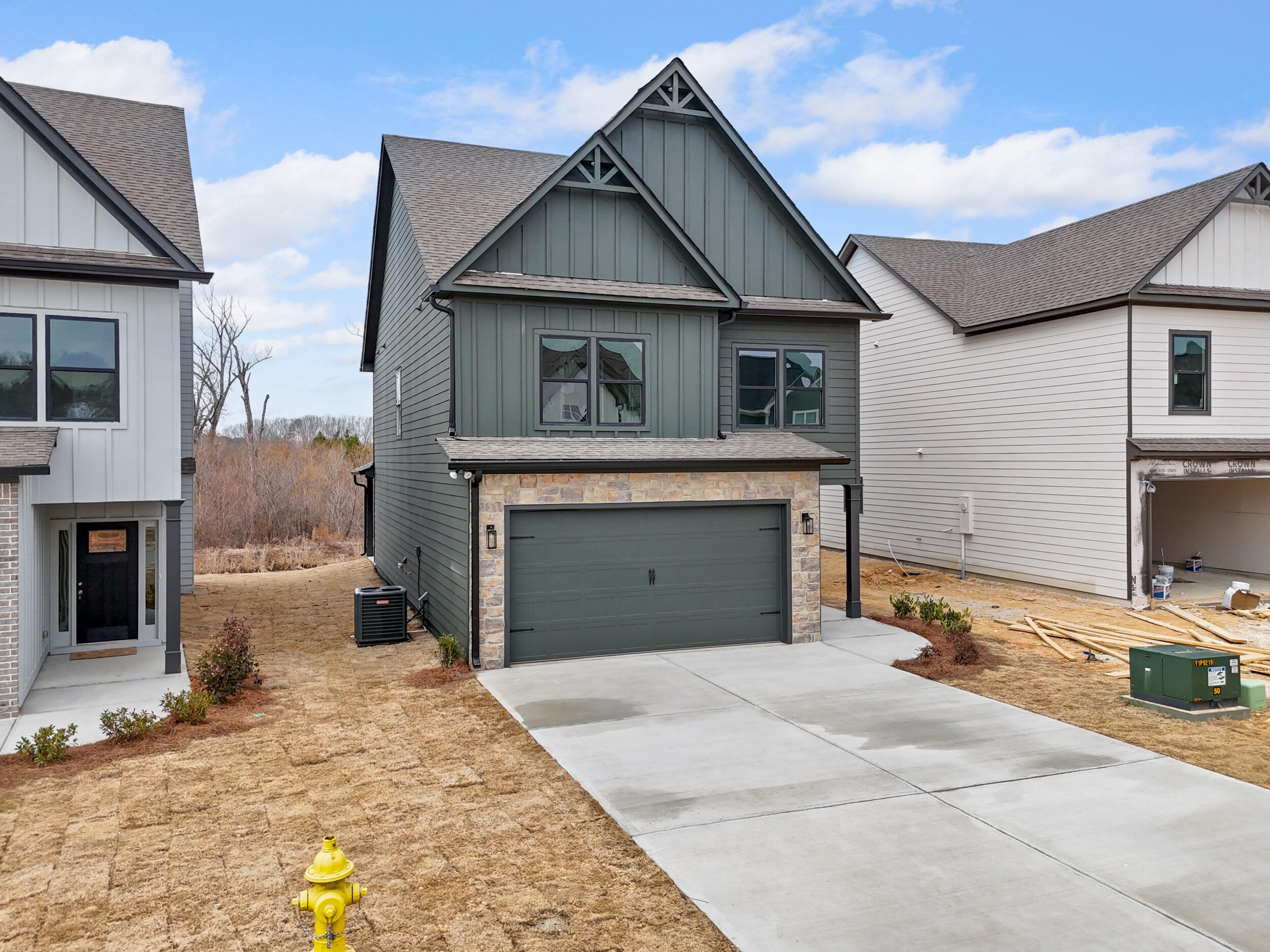 6674 Dharma Loop, 70