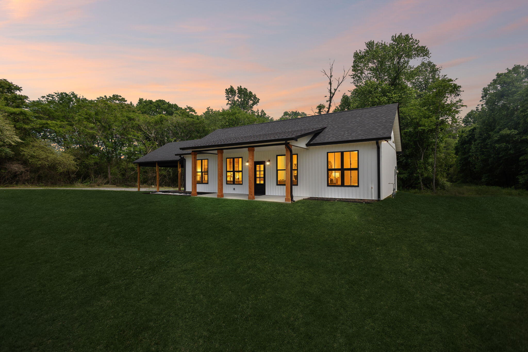 208 Old State Hwy 28