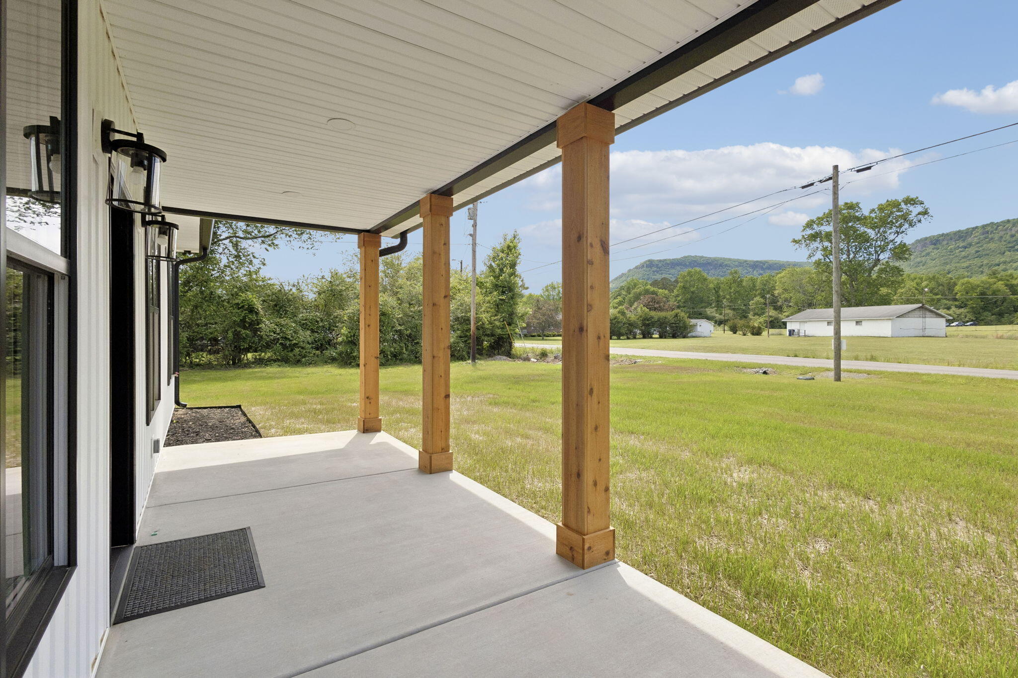 208 Old State Hwy 28