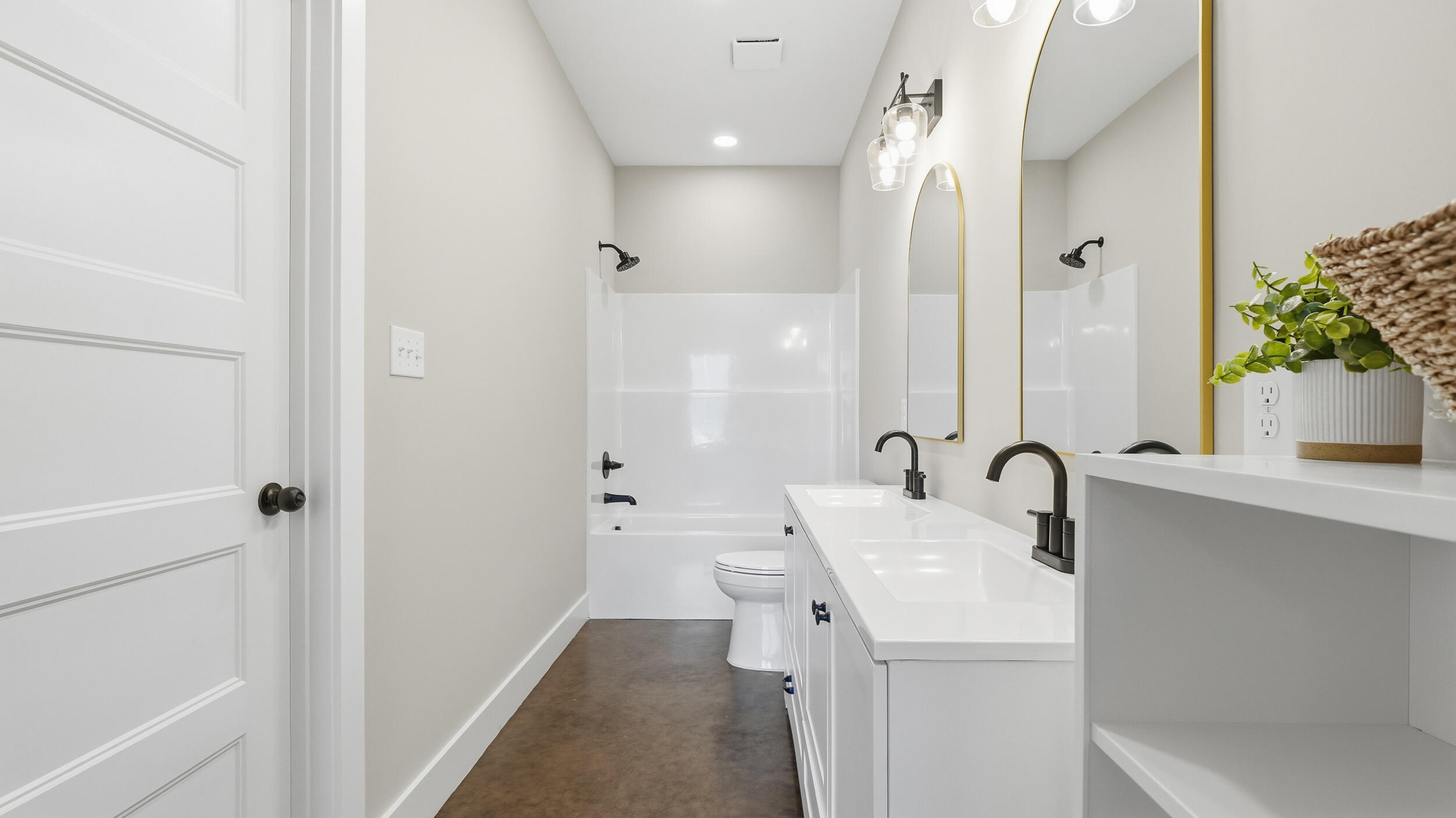 208 Old State Hwy 28