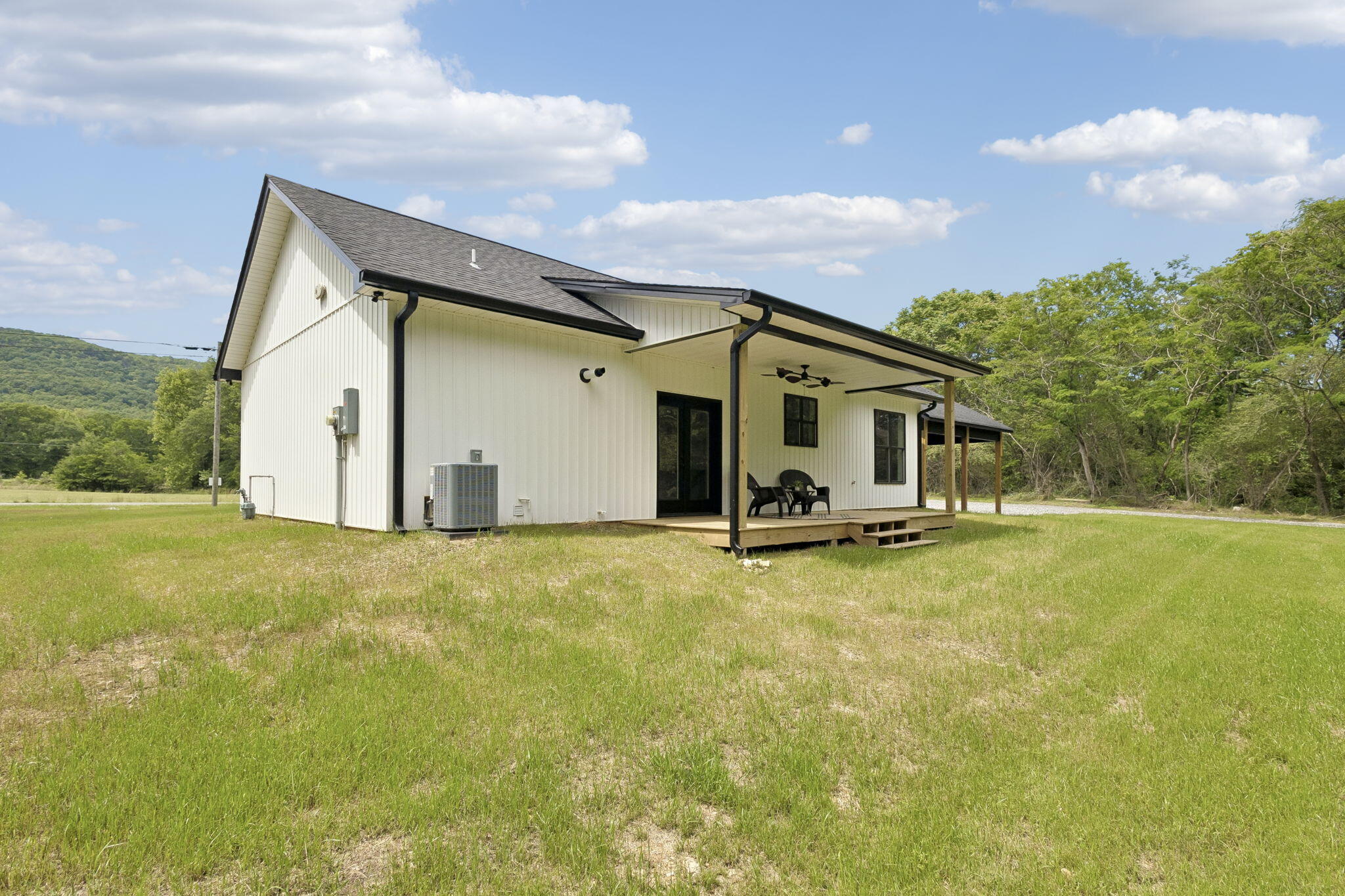 208 Old State Hwy 28