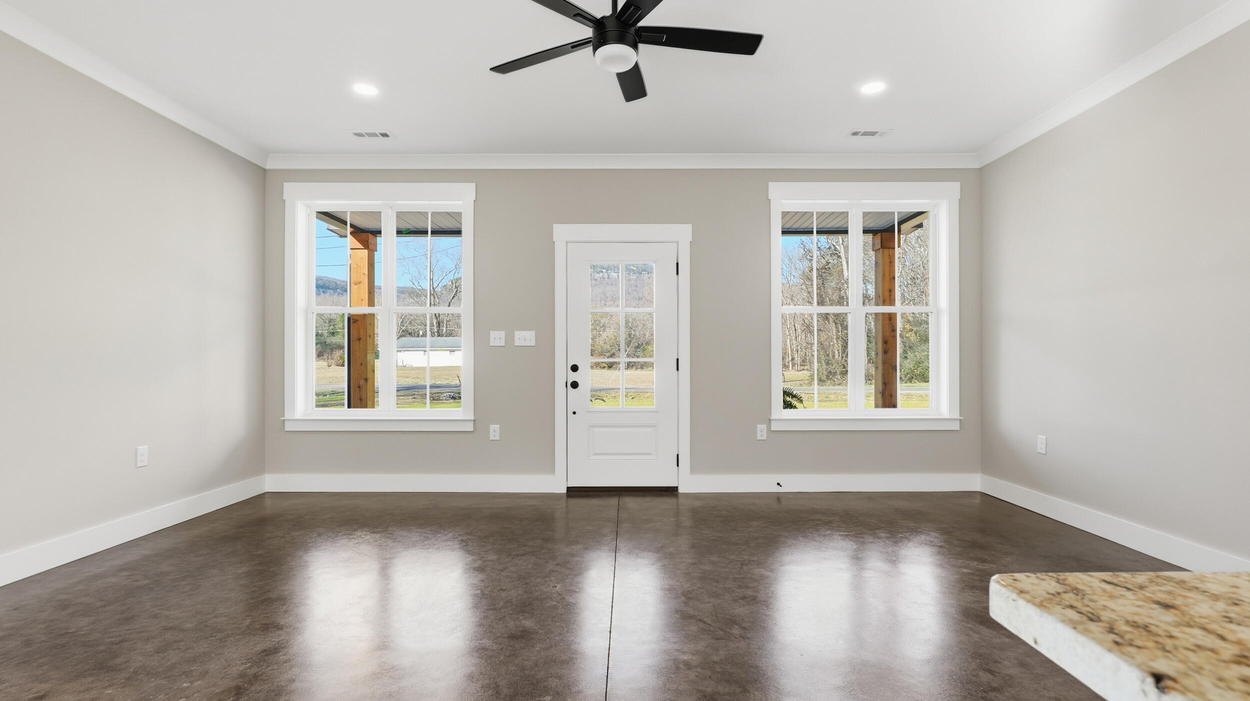 208 Old State Hwy 28