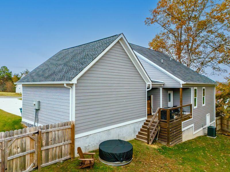 52 Stones River Drive