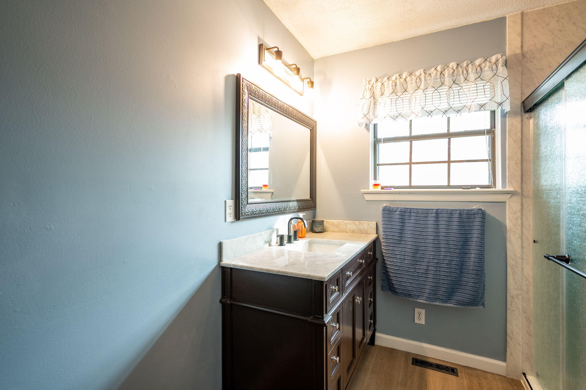 2583 Davis Ridge Road