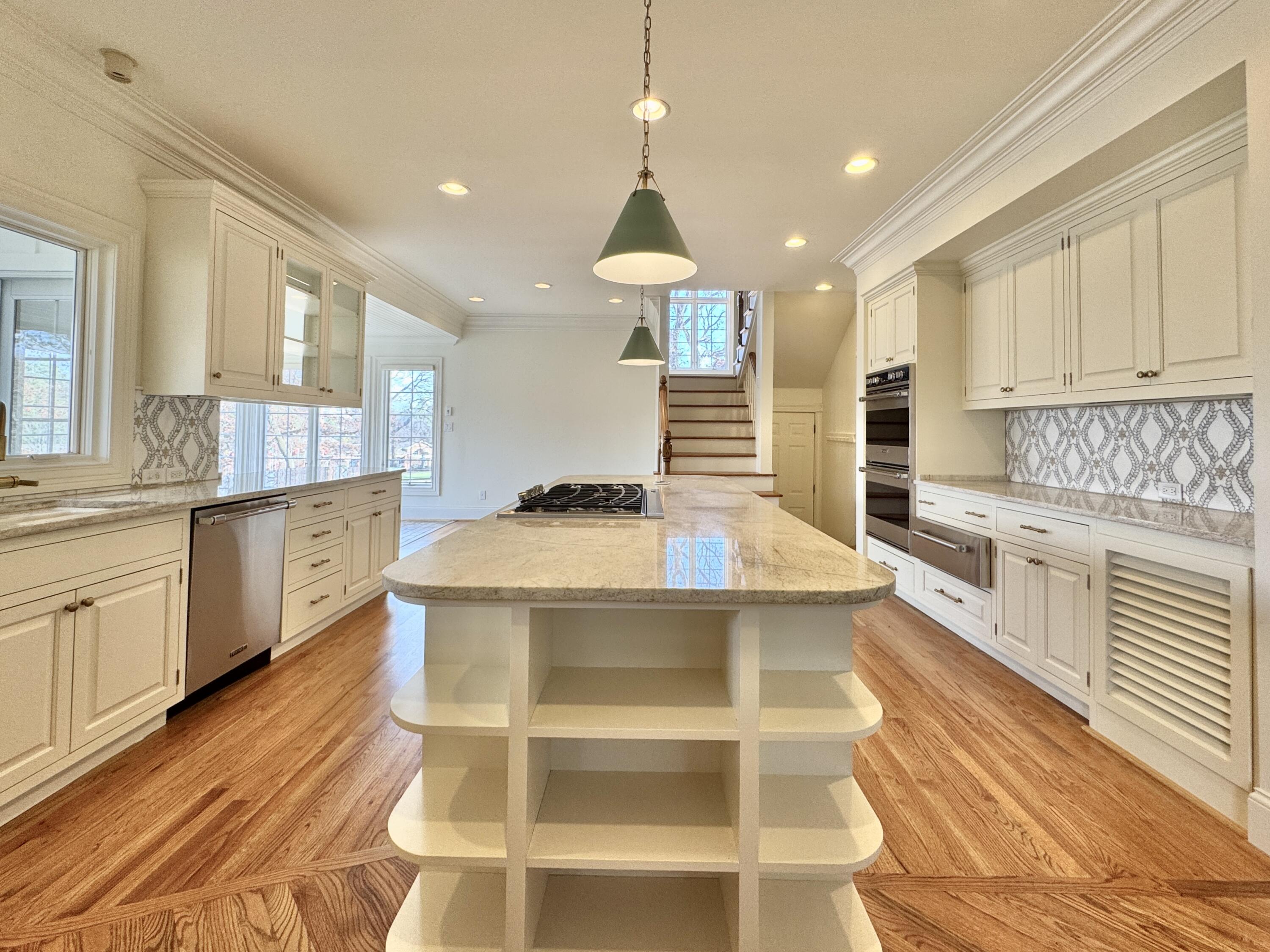 1117 Winding Oaks Way