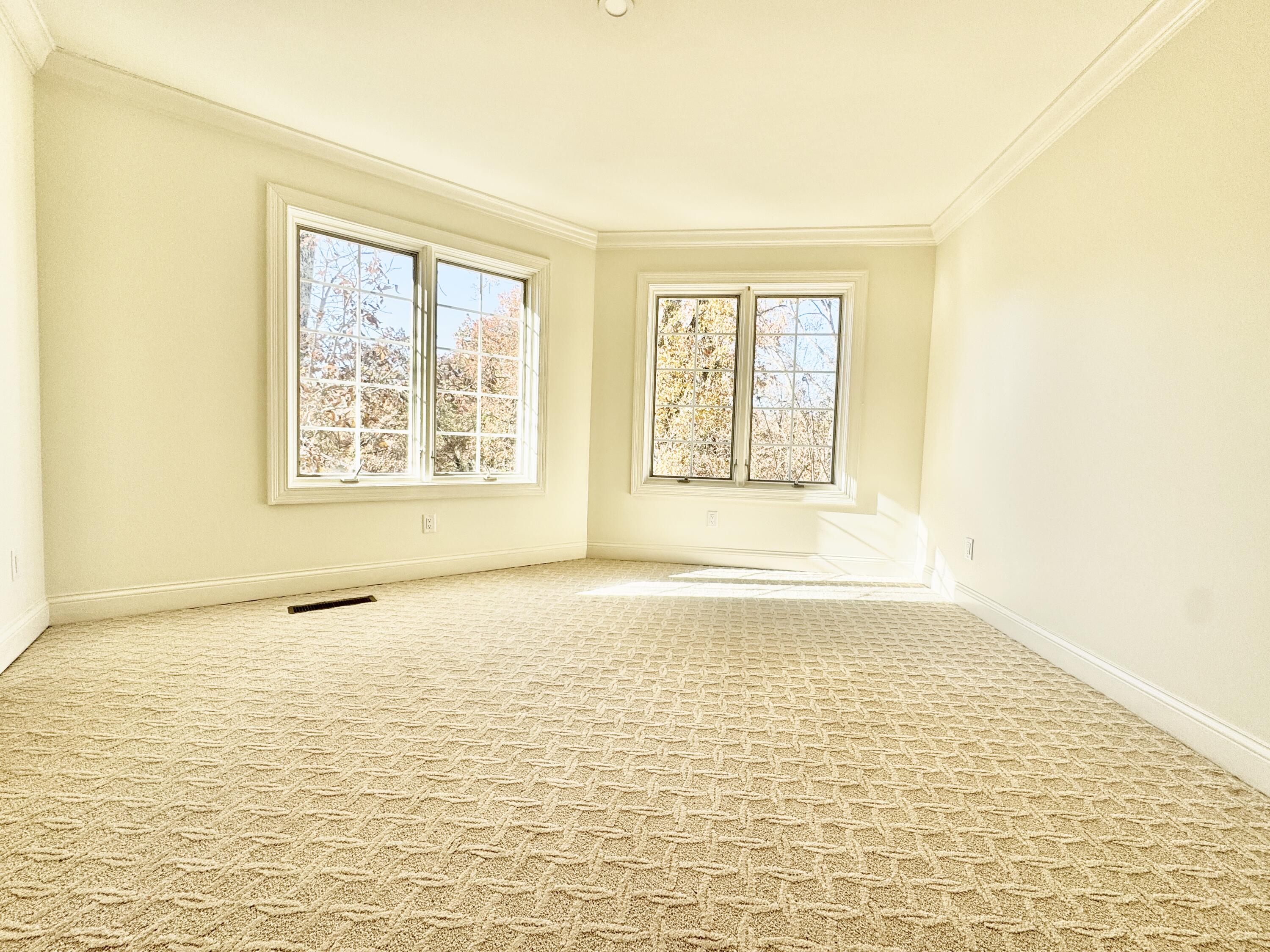 1117 Winding Oaks Way