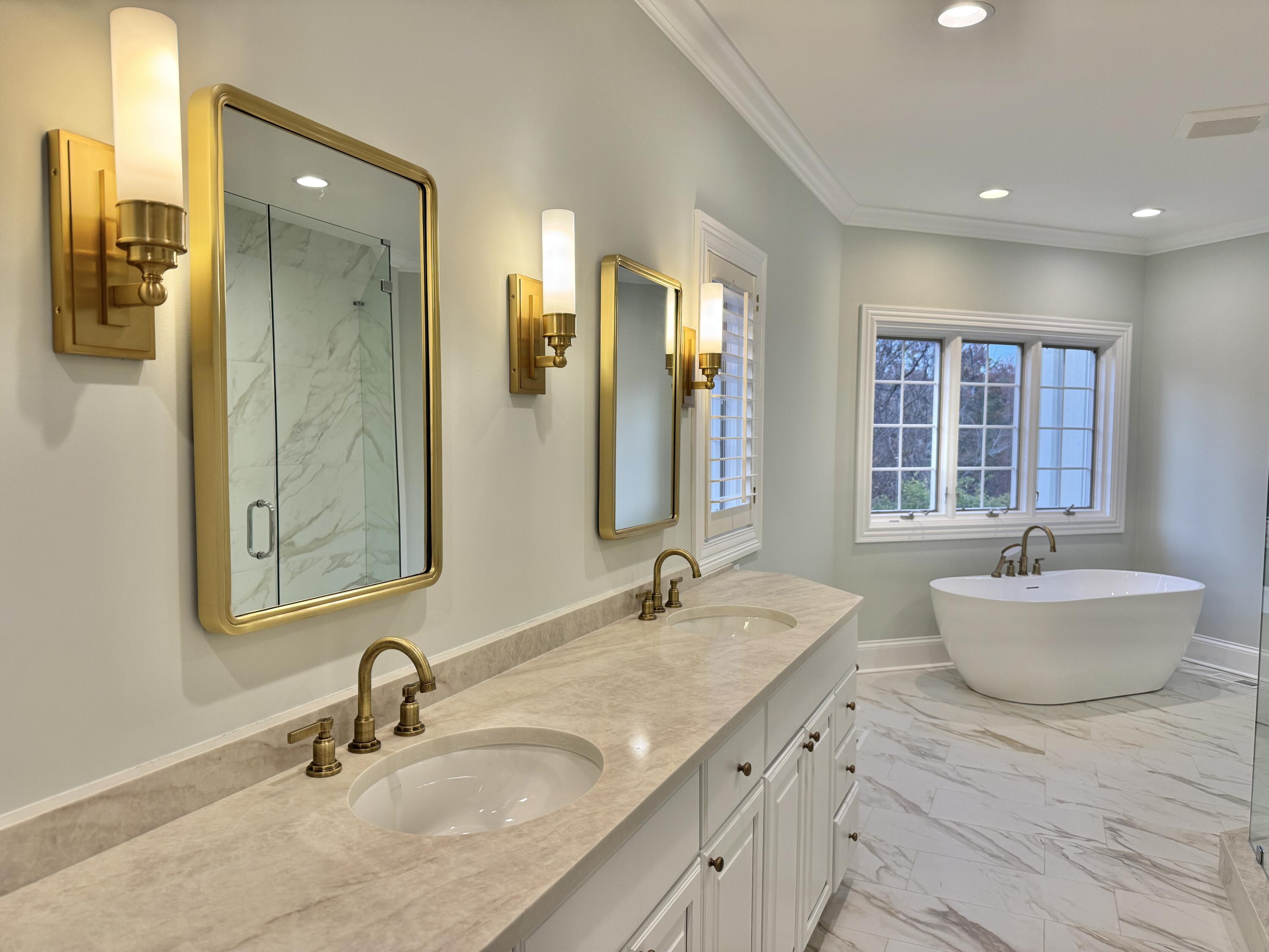 1117 Winding Oaks Way