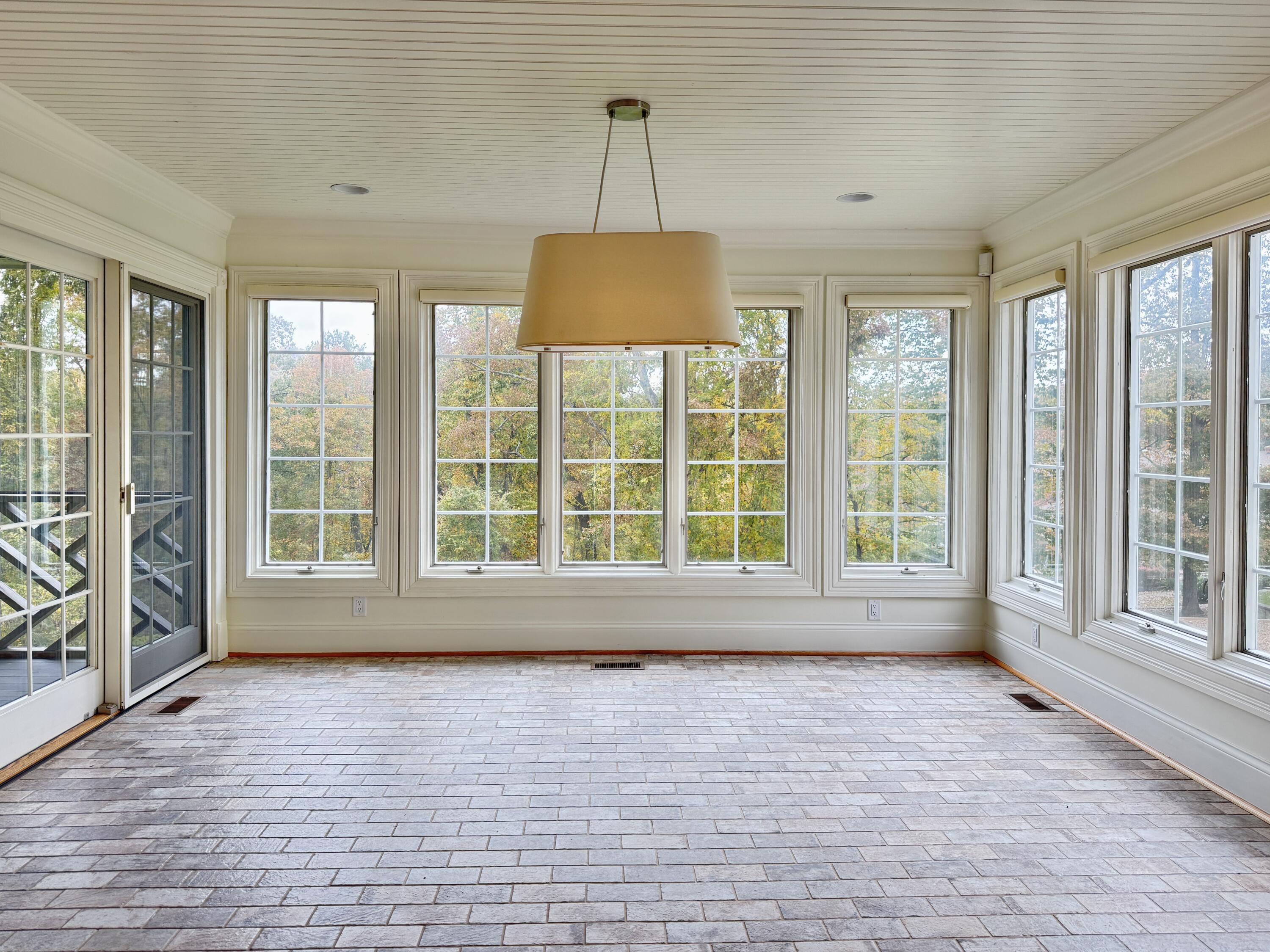 1117 Winding Oaks Way