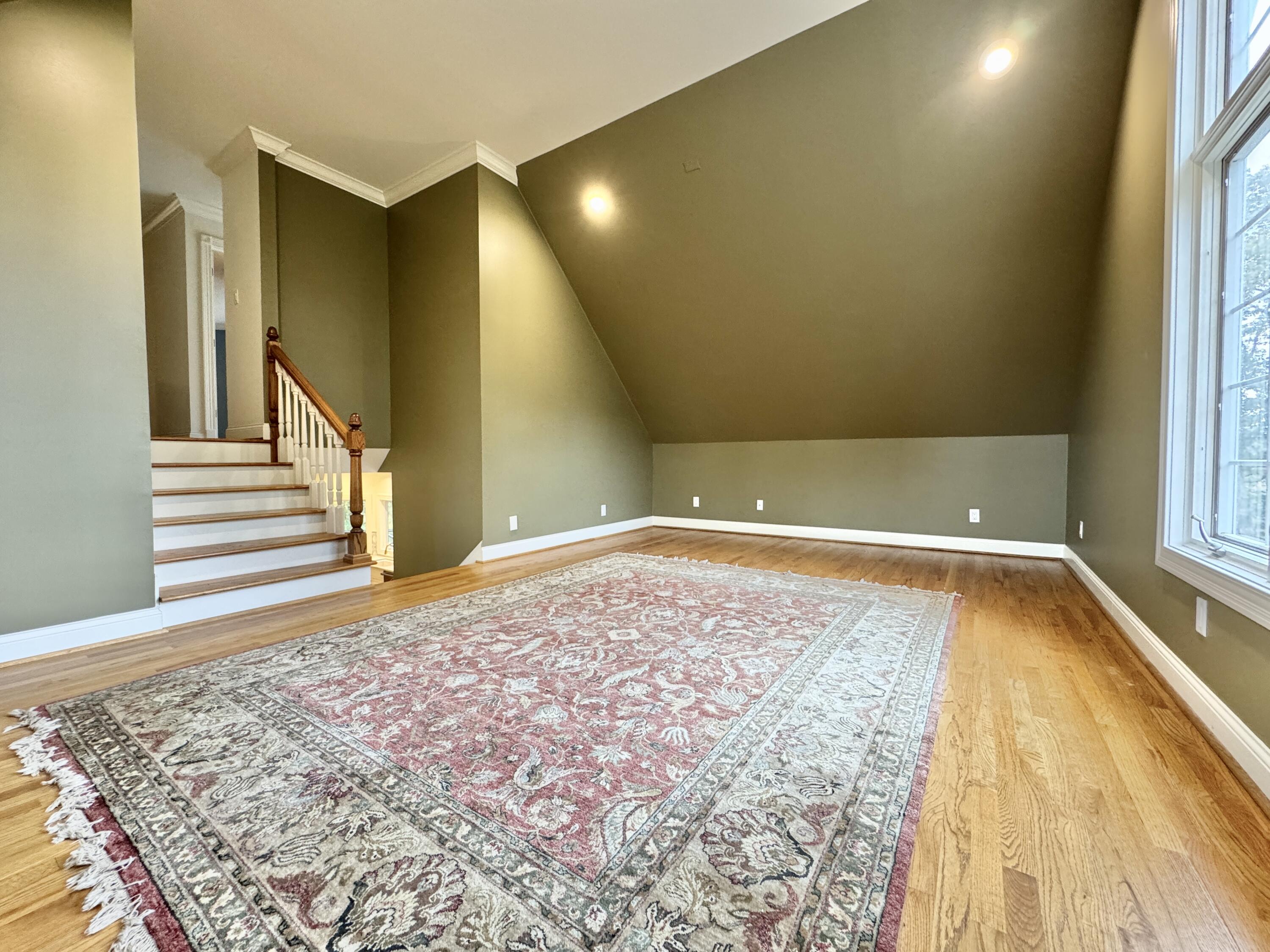 1117 Winding Oaks Way