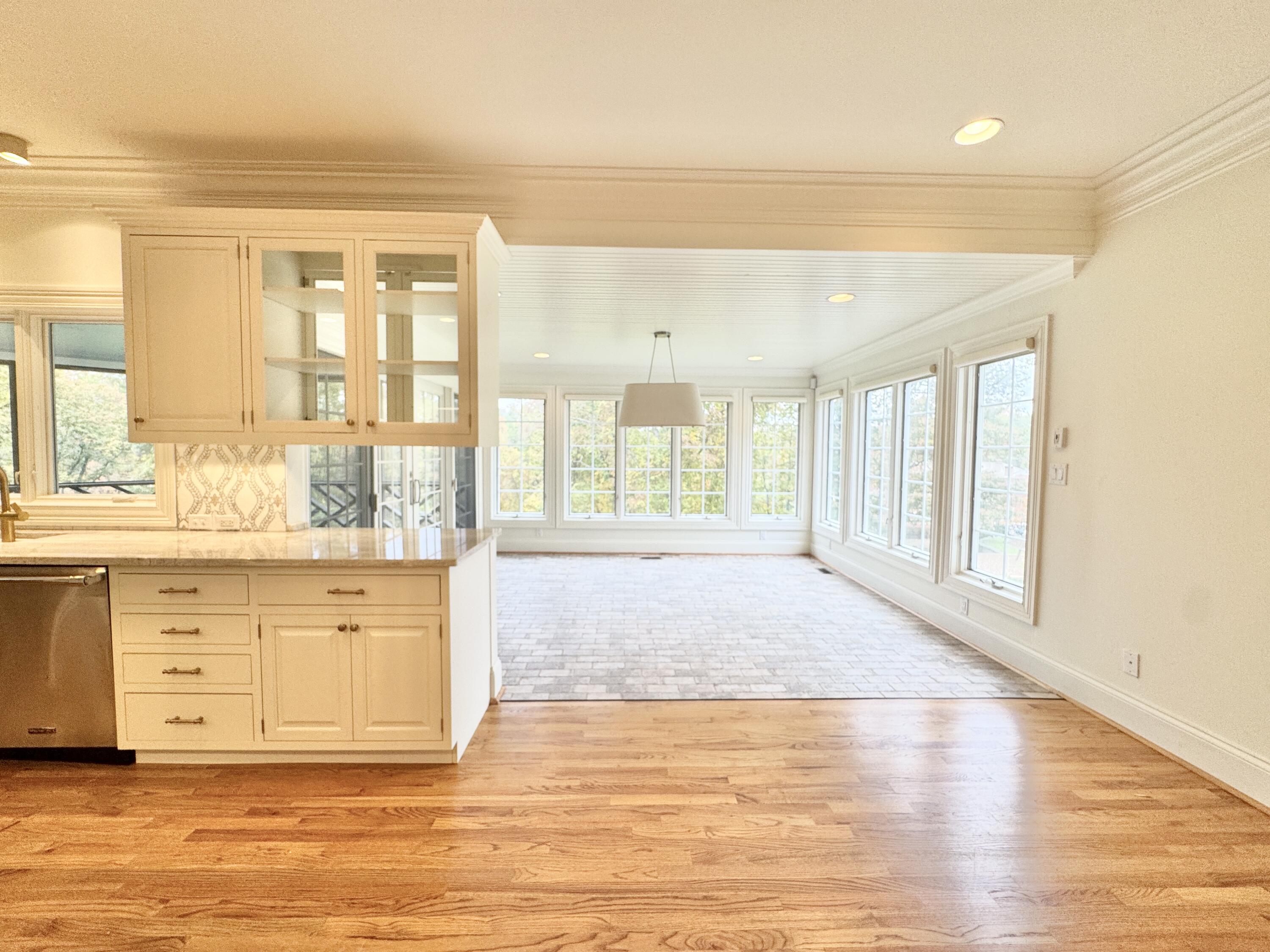 1117 Winding Oaks Way