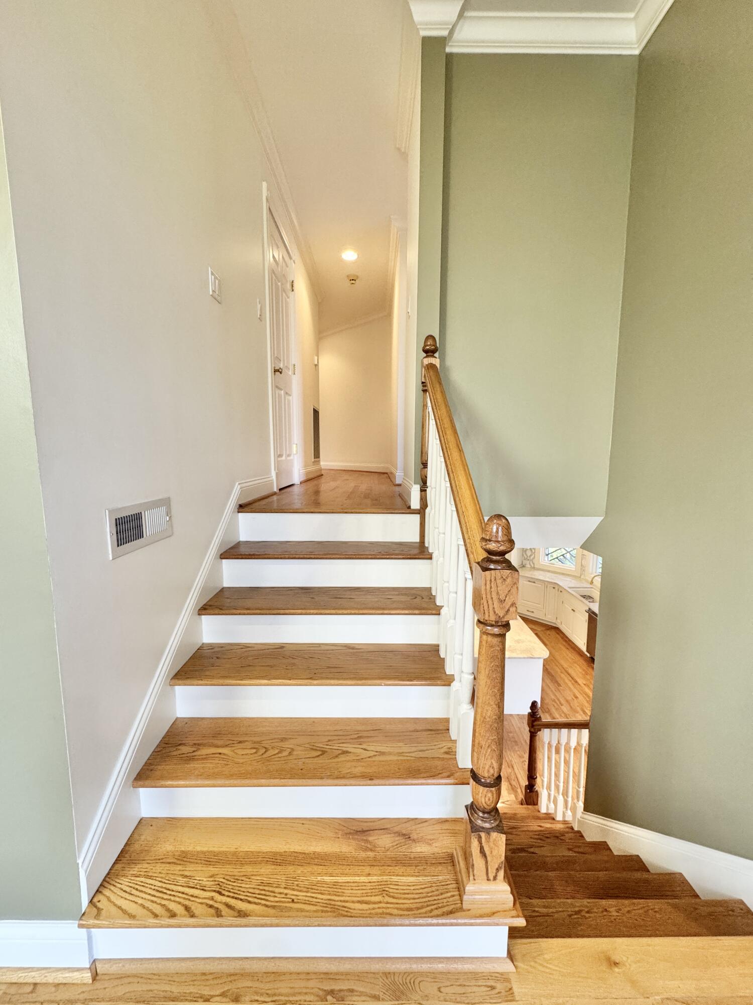 1117 Winding Oaks Way