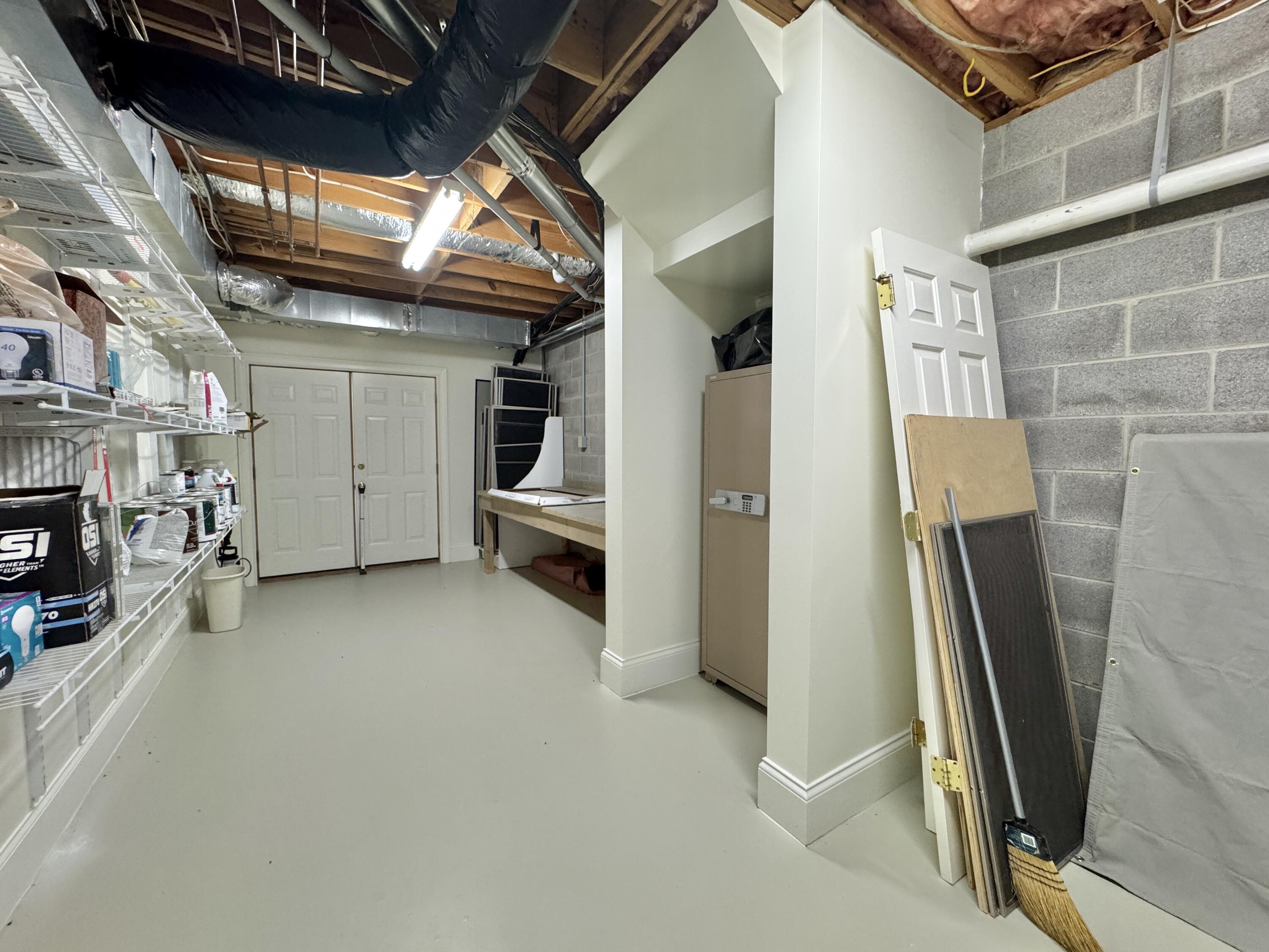 1117 Winding Oaks Way