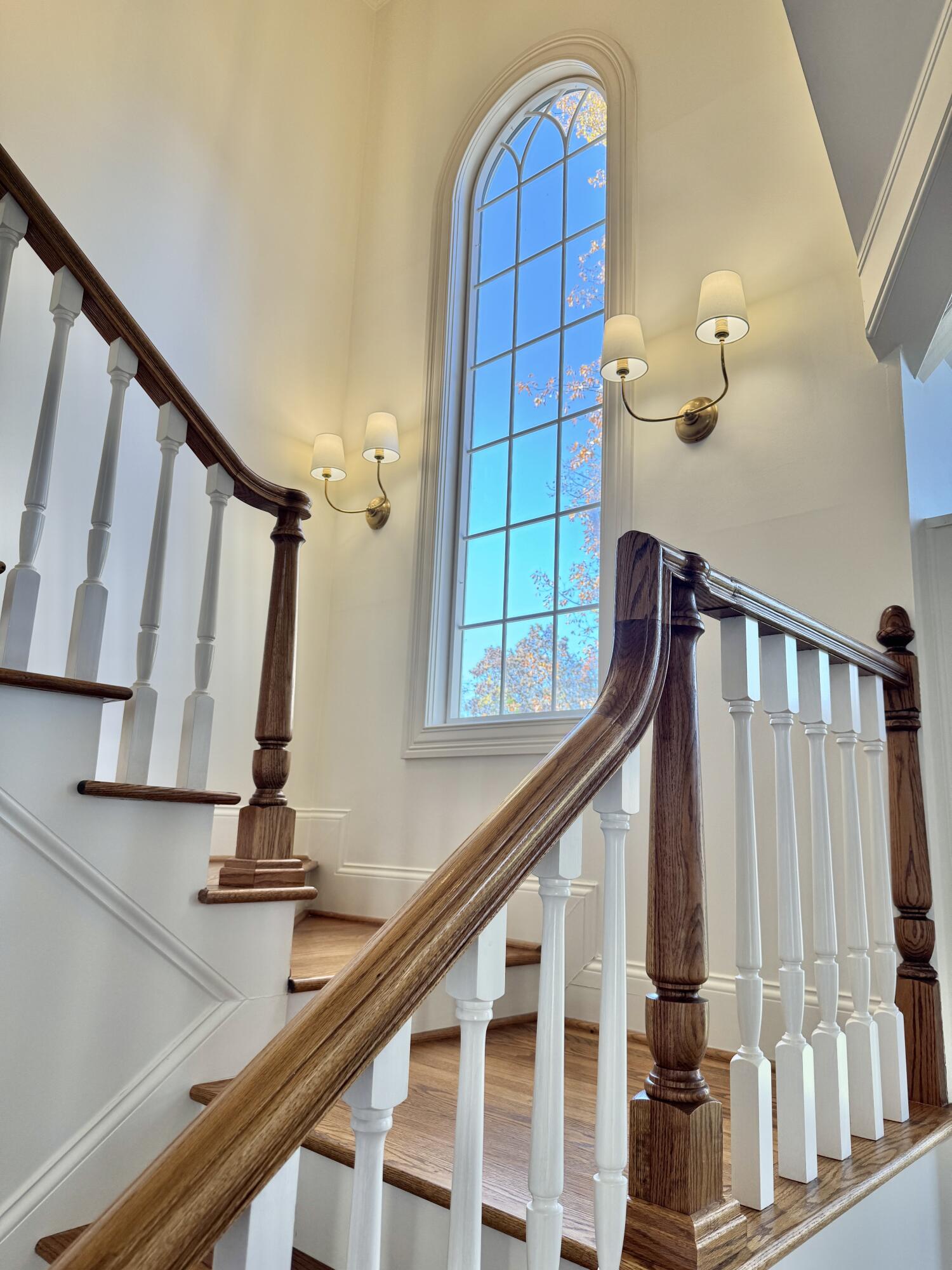 1117 Winding Oaks Way