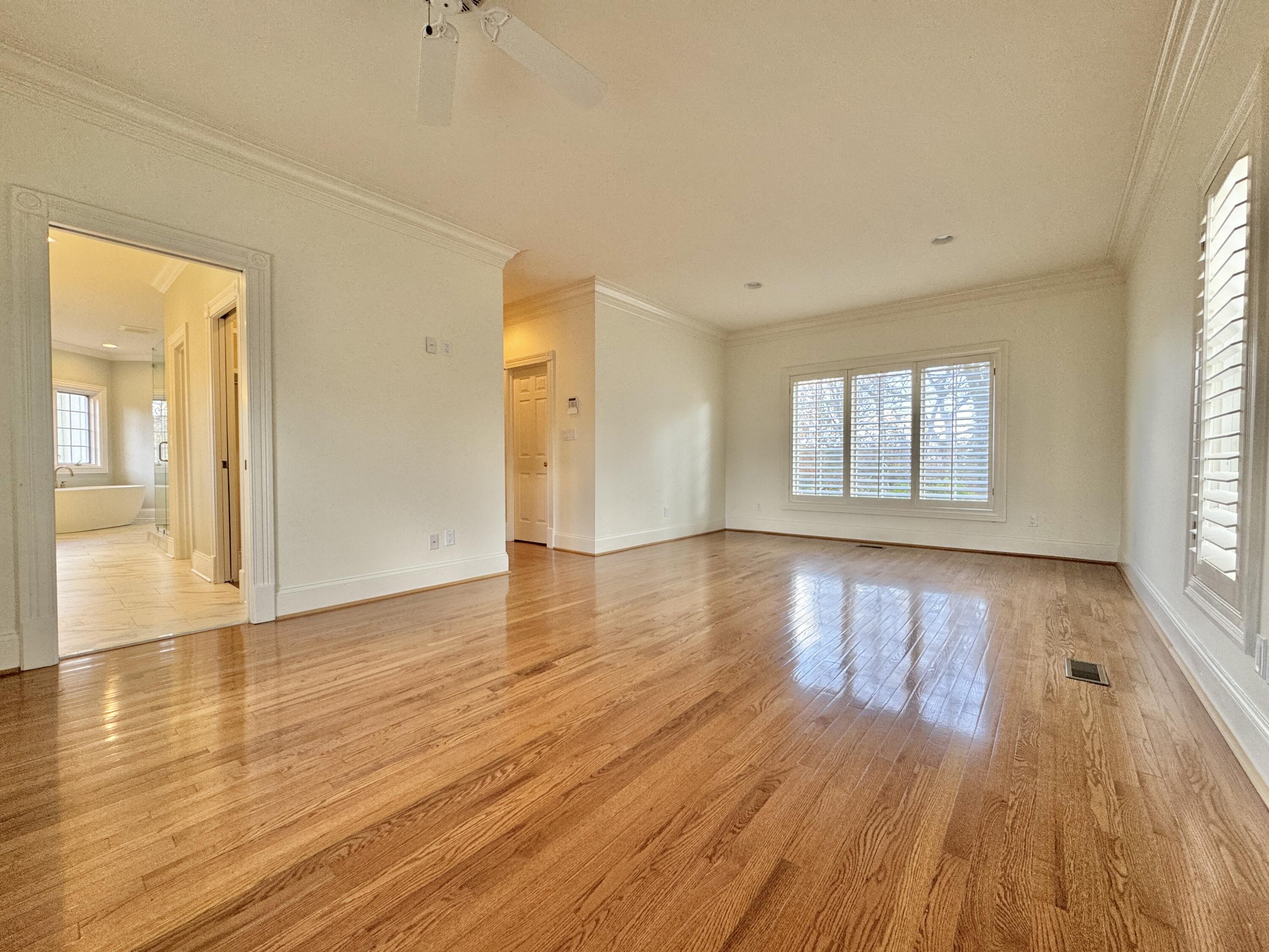 1117 Winding Oaks Way
