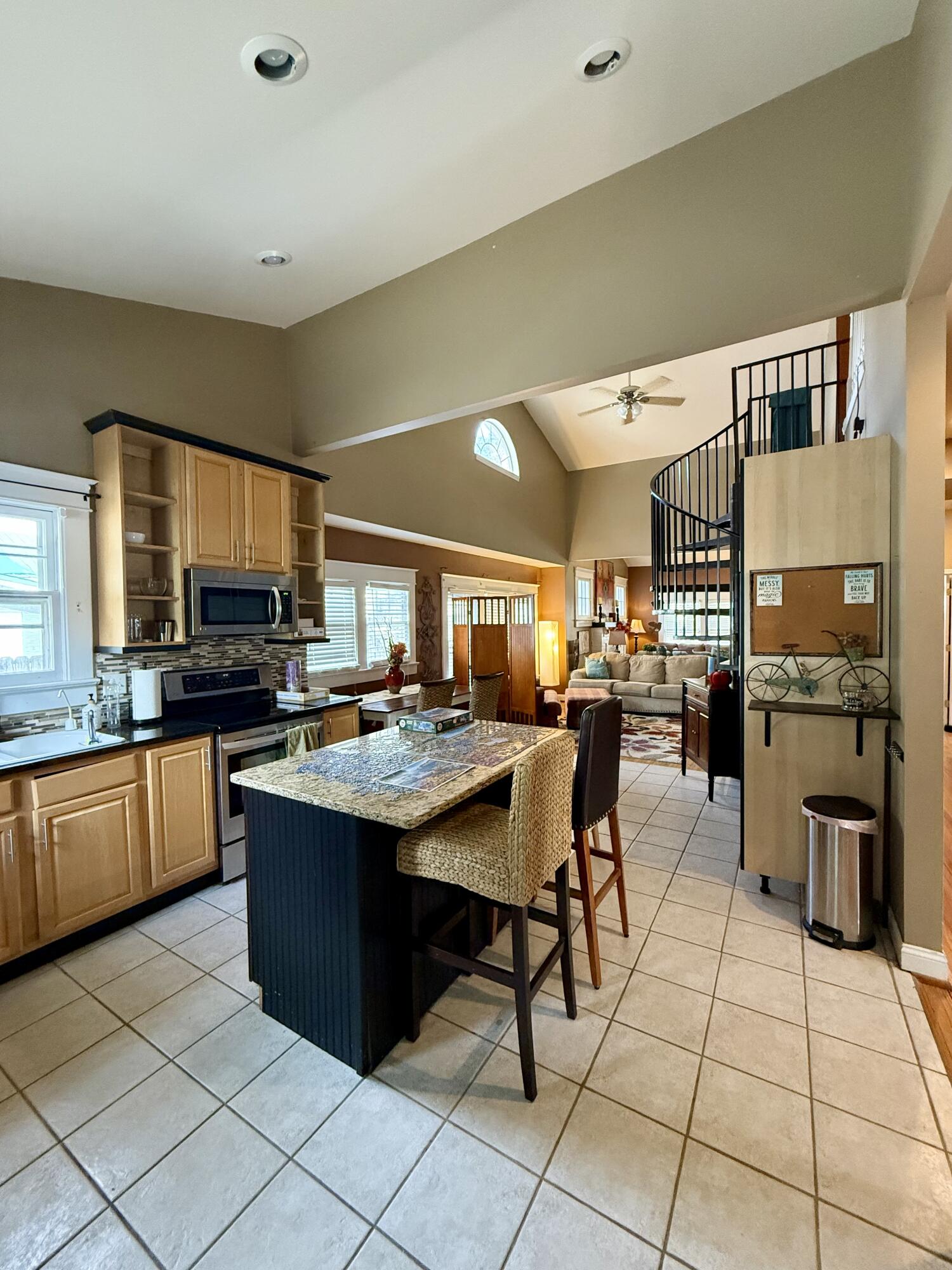 1307 Hixson Pike