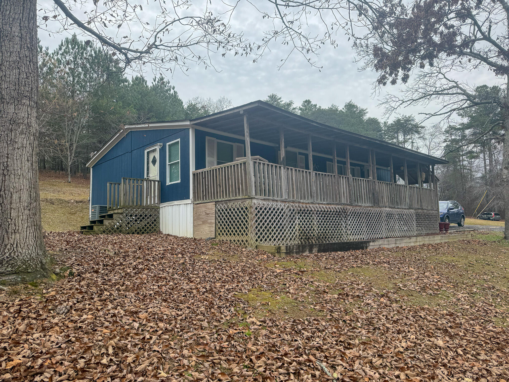 2906 Davis Road
