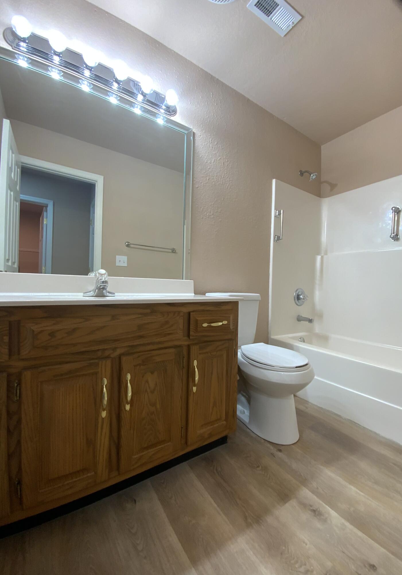 196 Flagstone Drive