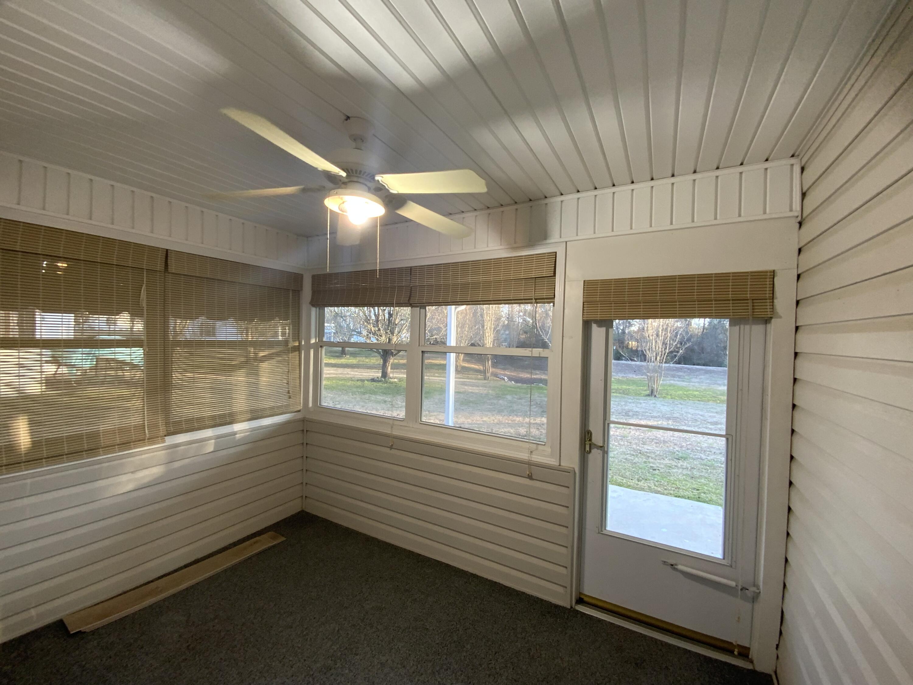 196 Flagstone Drive