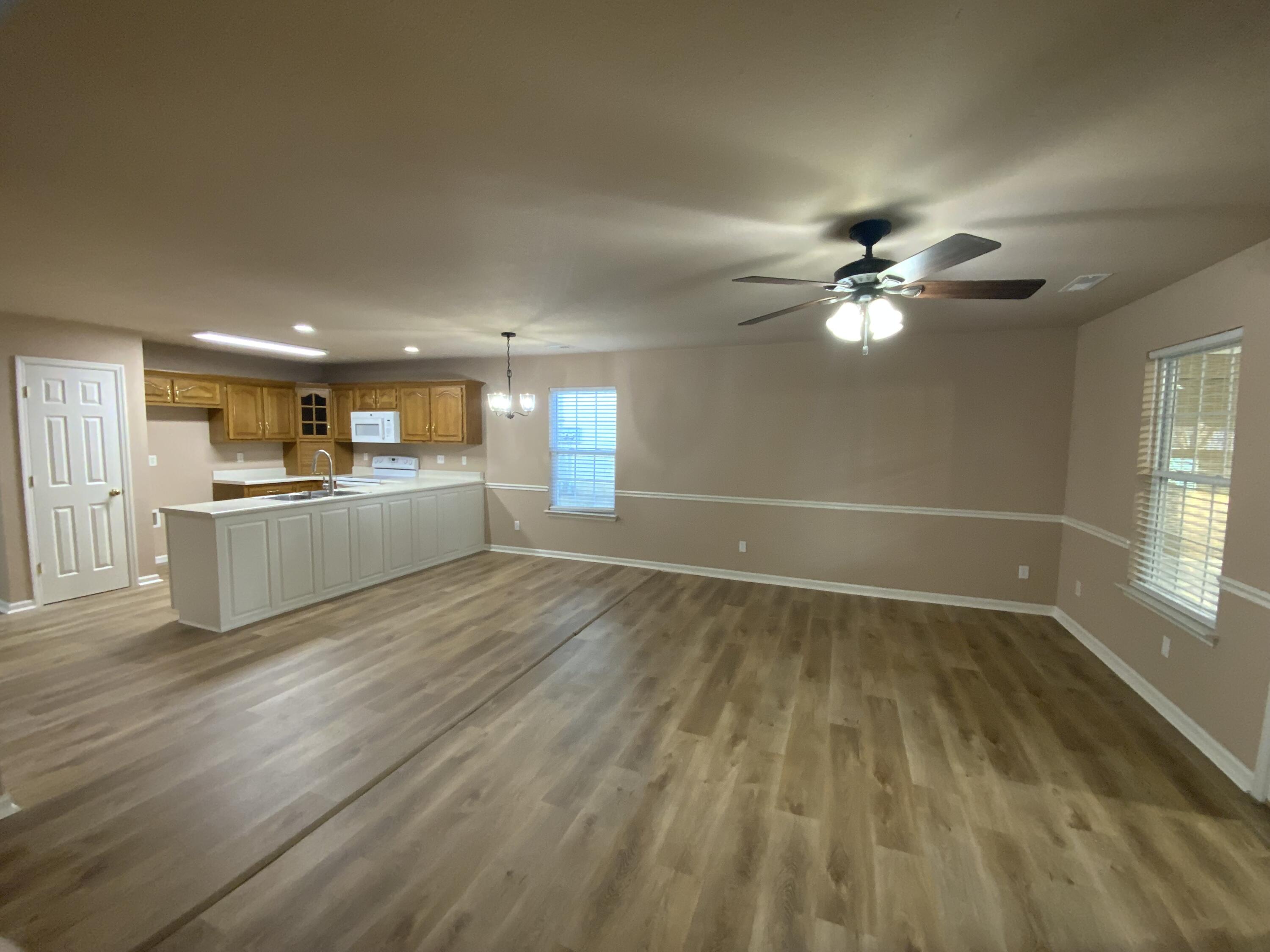 196 Flagstone Drive