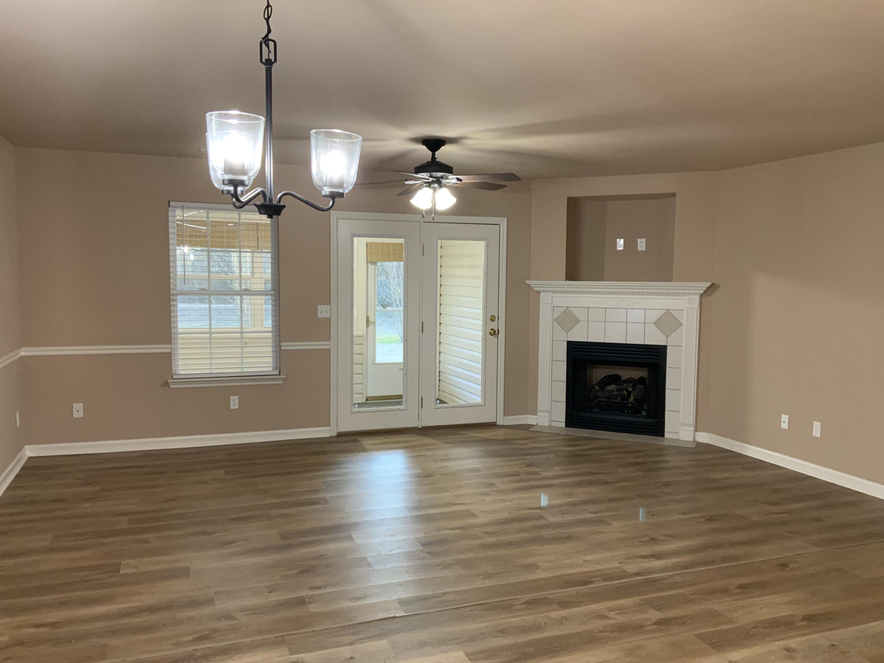 196 Flagstone Drive