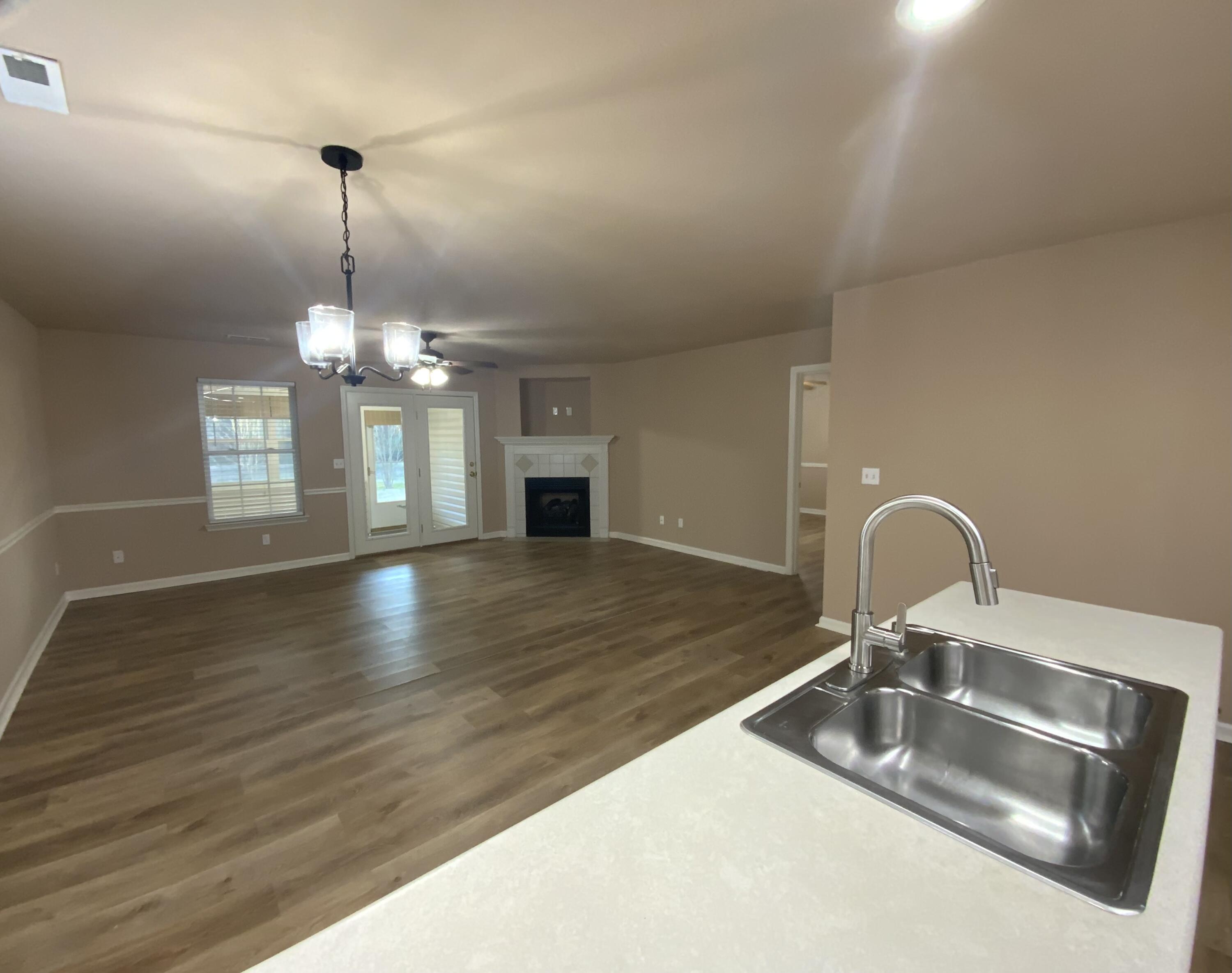 196 Flagstone Drive