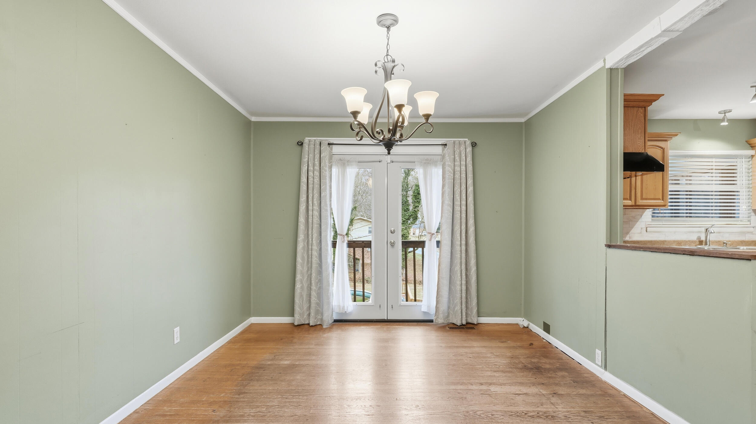 4625 Lake Haven Drive