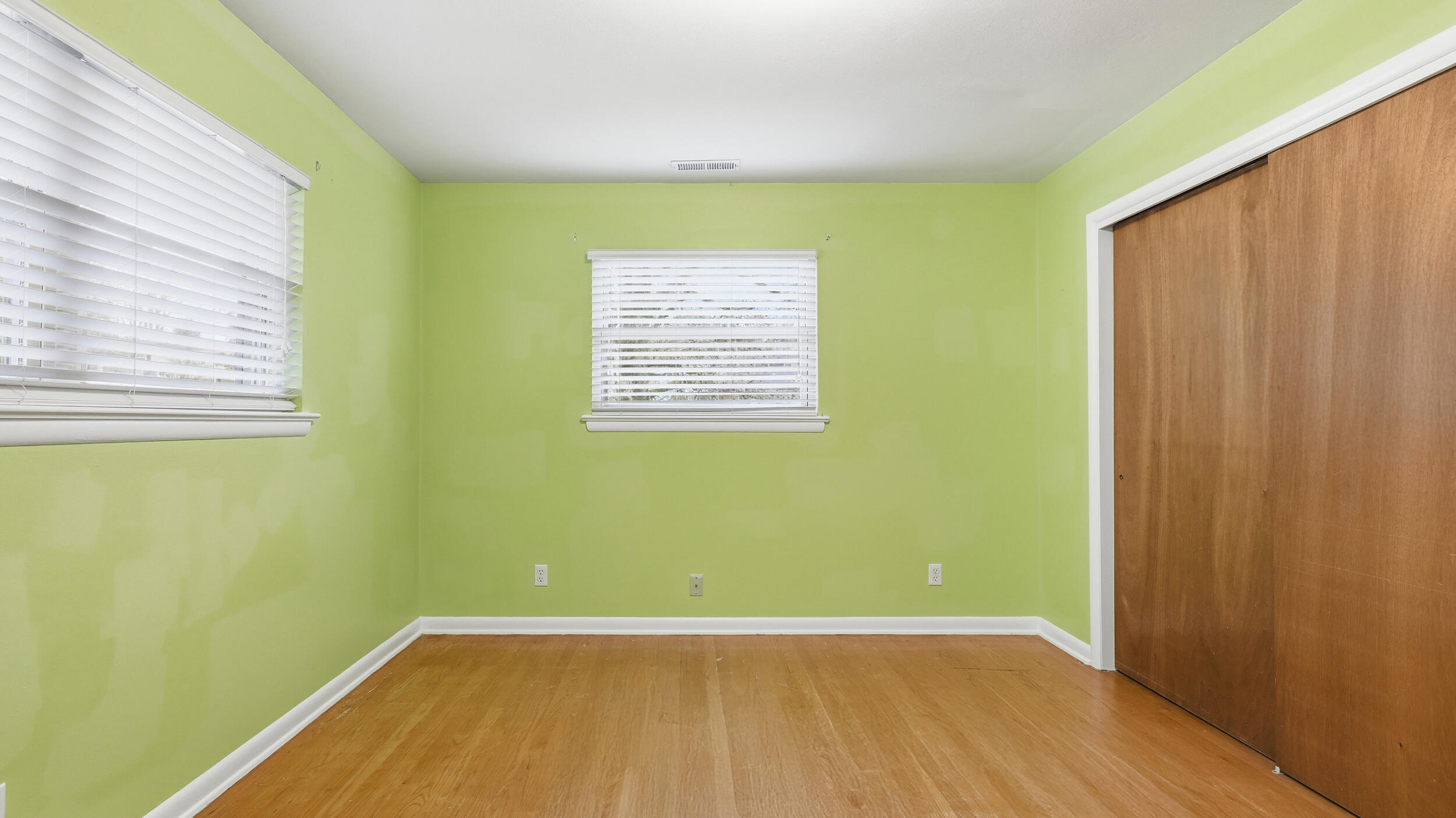 4625 Lake Haven Drive