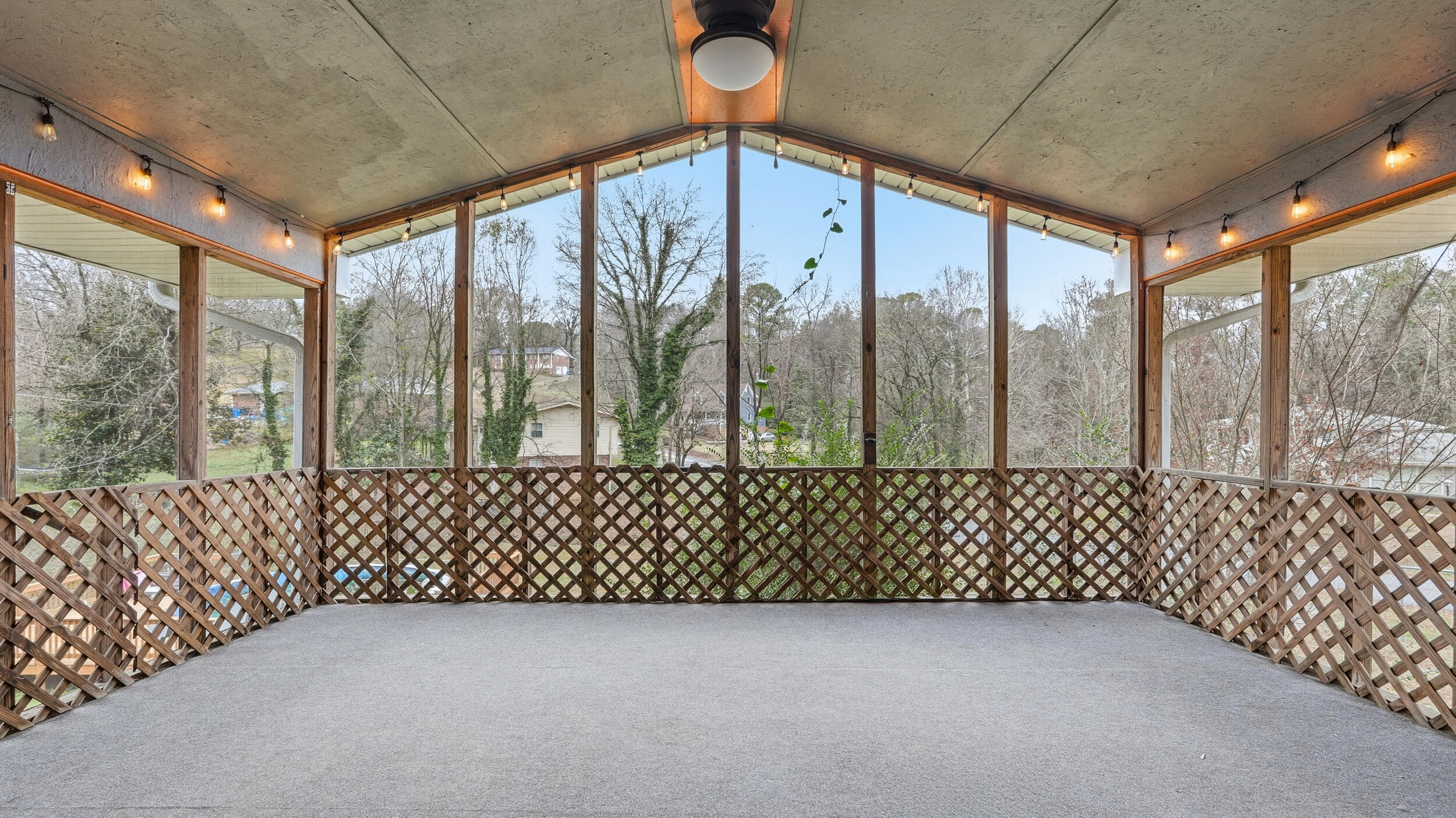 4625 Lake Haven Drive