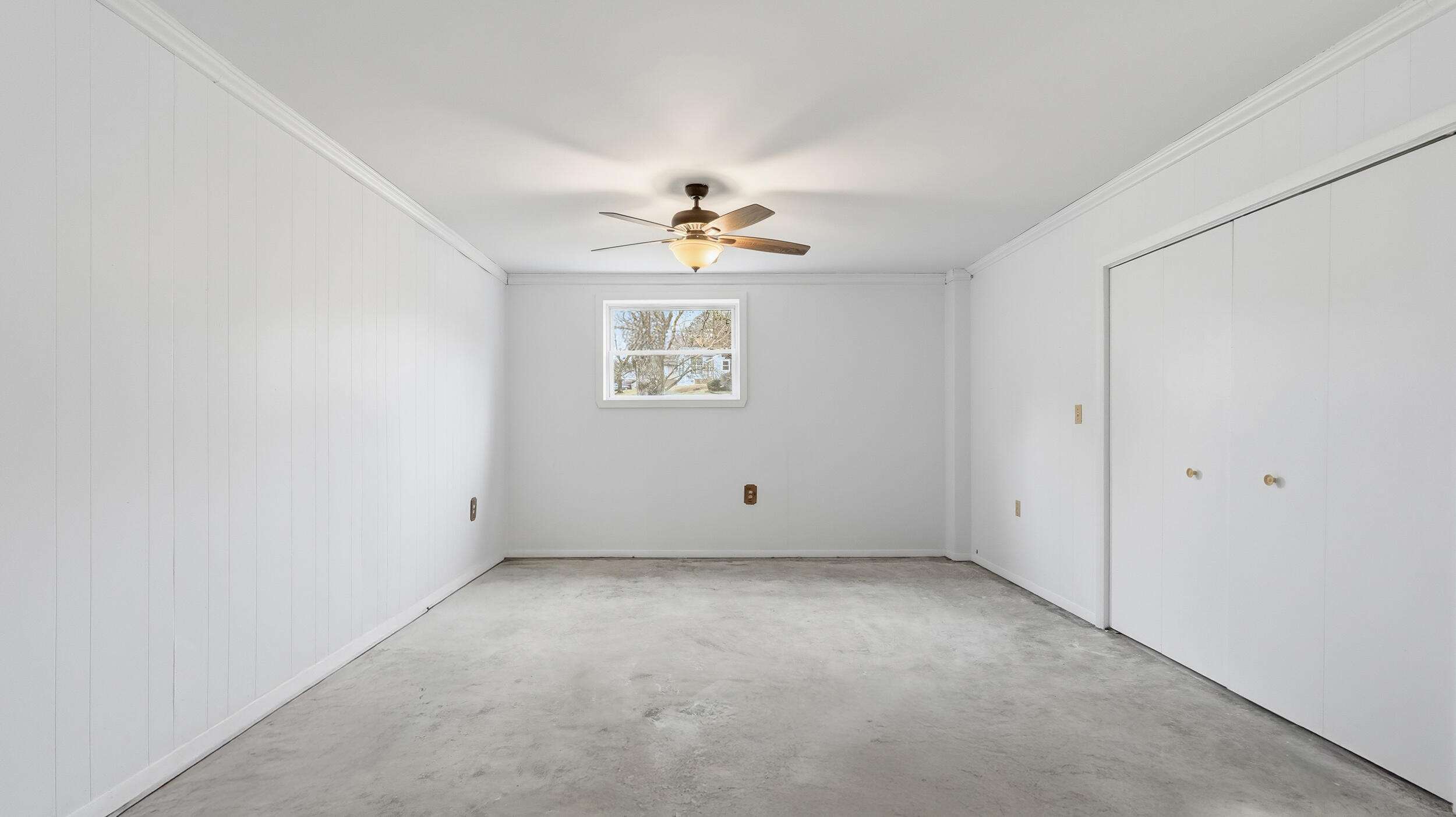 4625 Lake Haven Drive