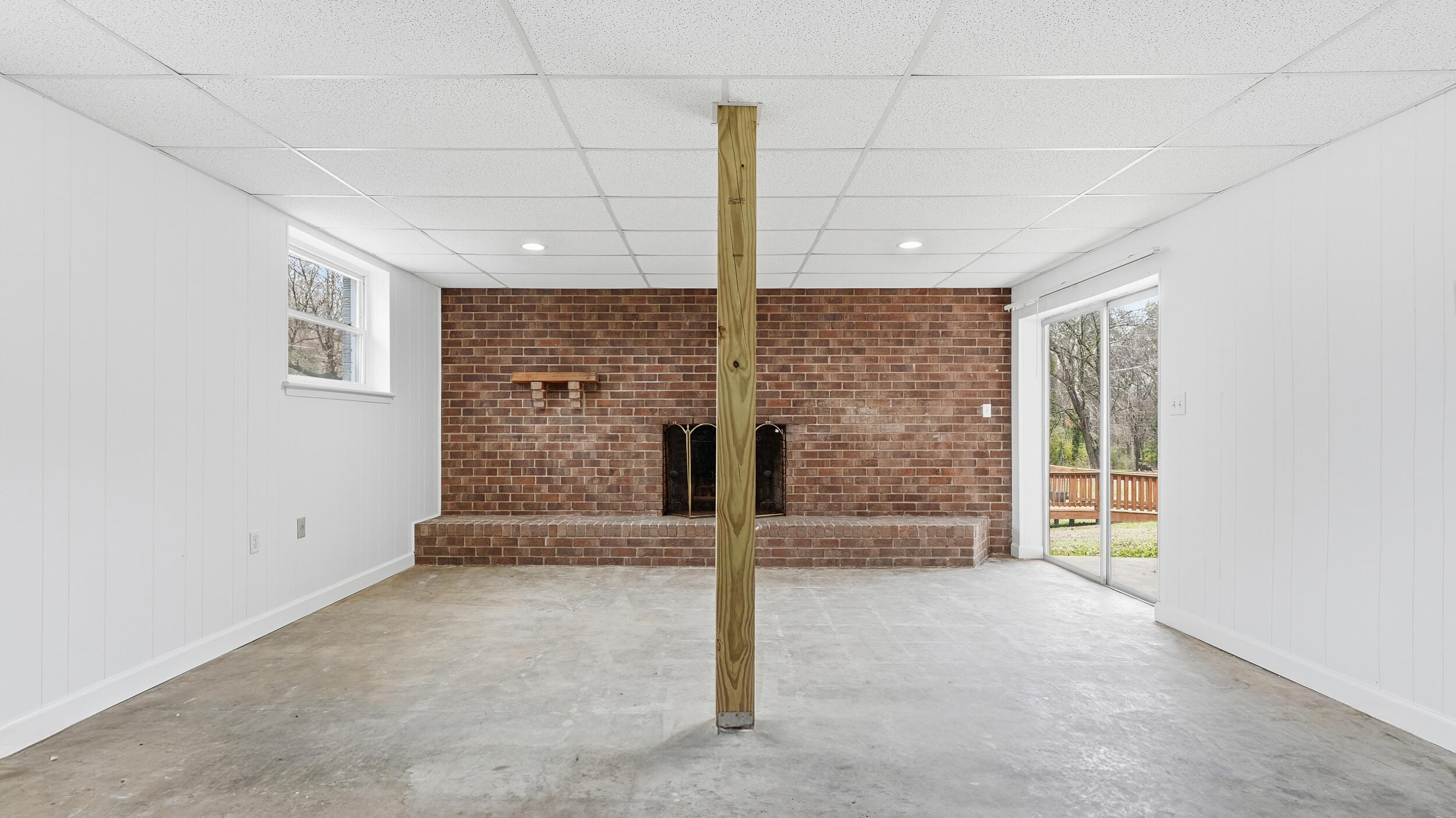 4625 Lake Haven Drive