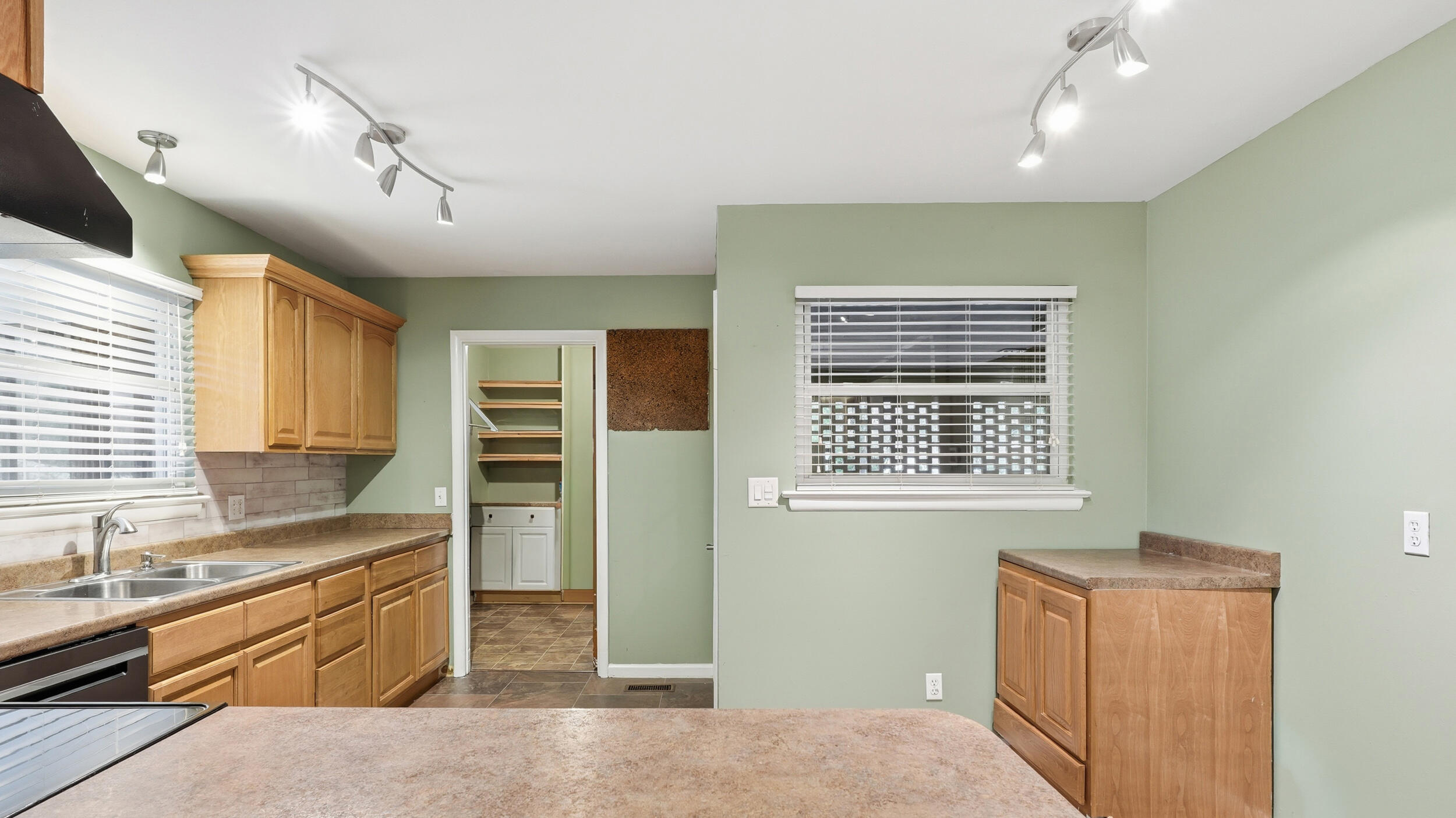 4625 Lake Haven Drive