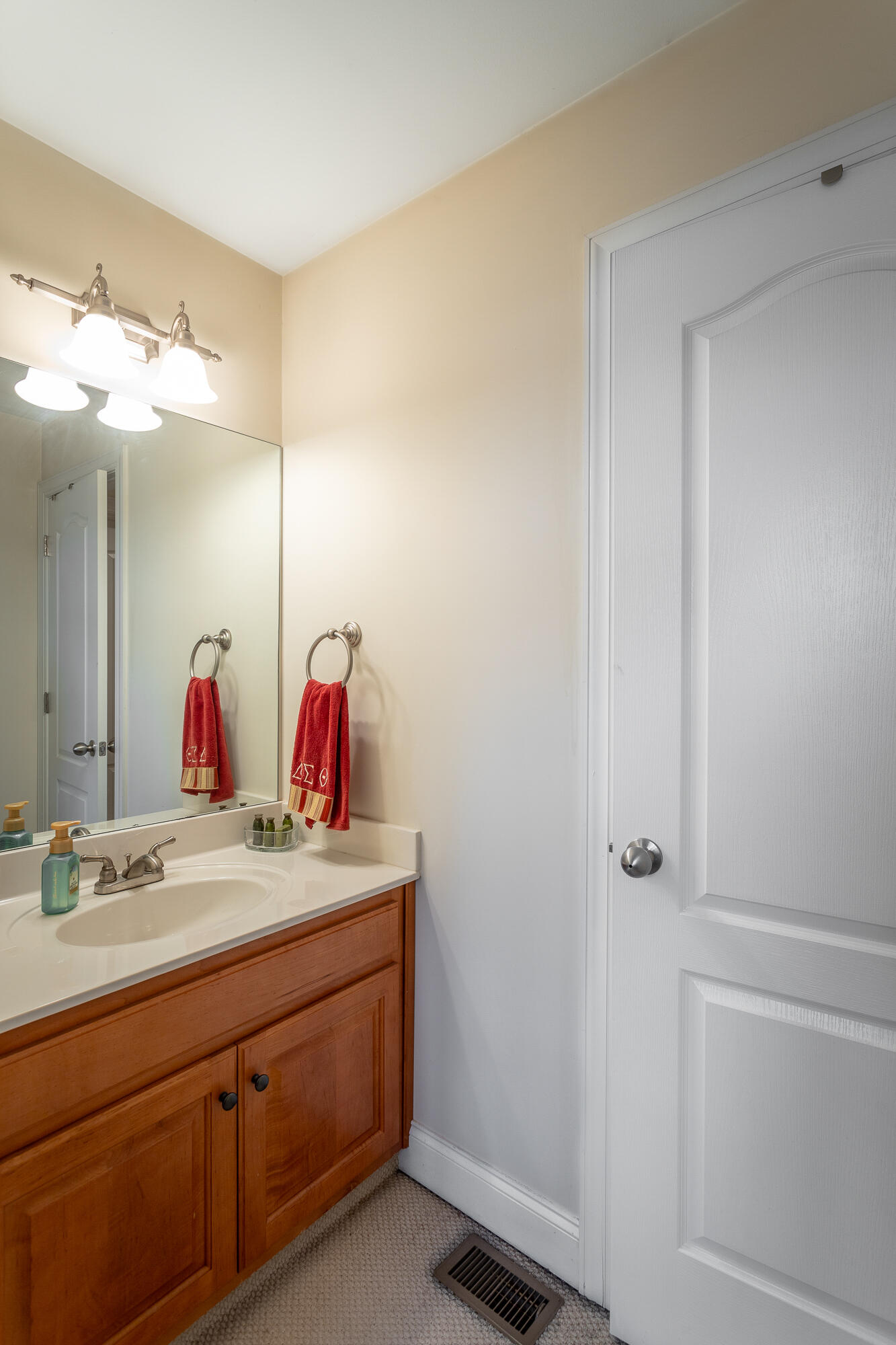 2709 Stone Trace Drive