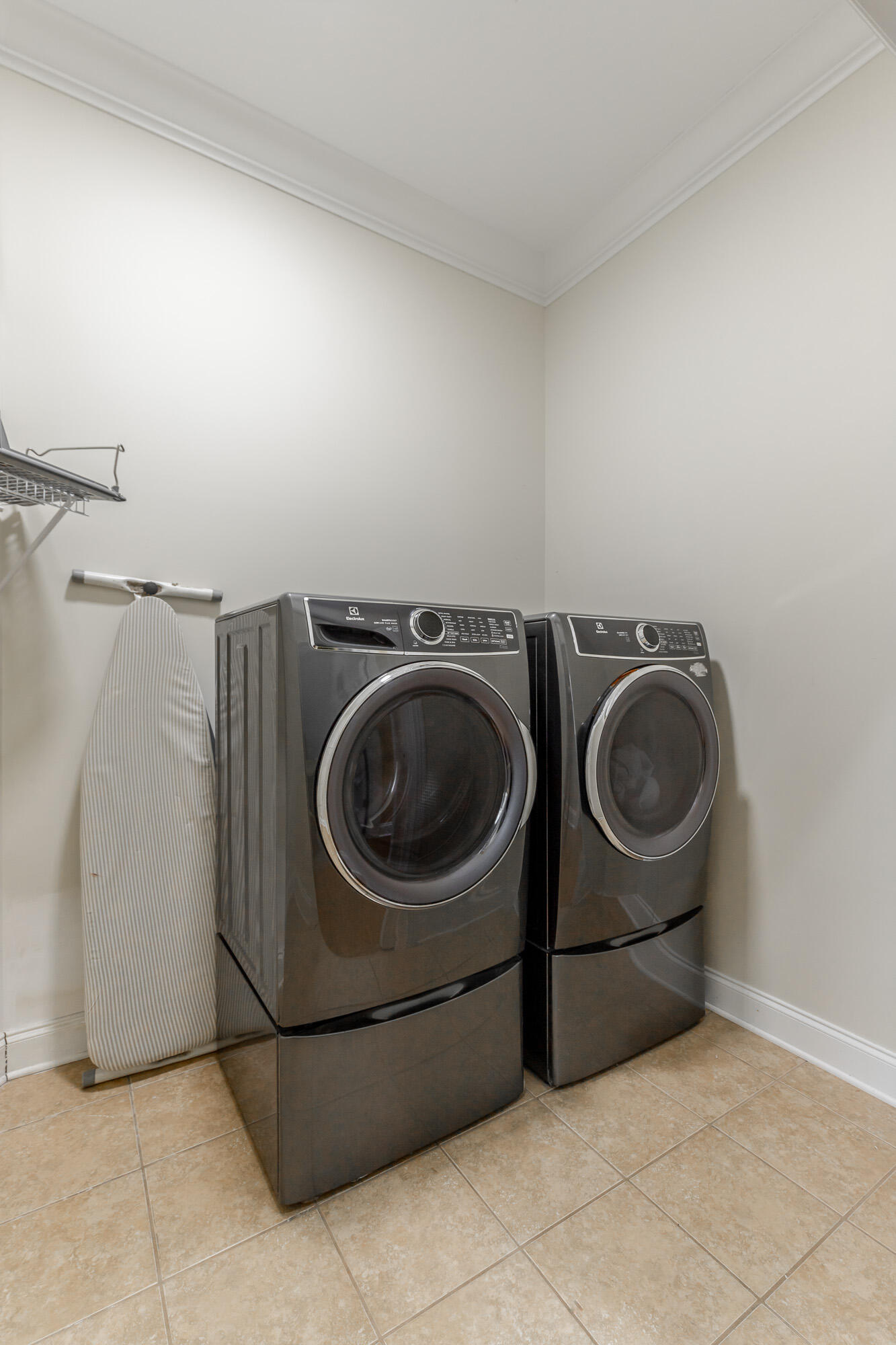 43 Hidden Hills Drive