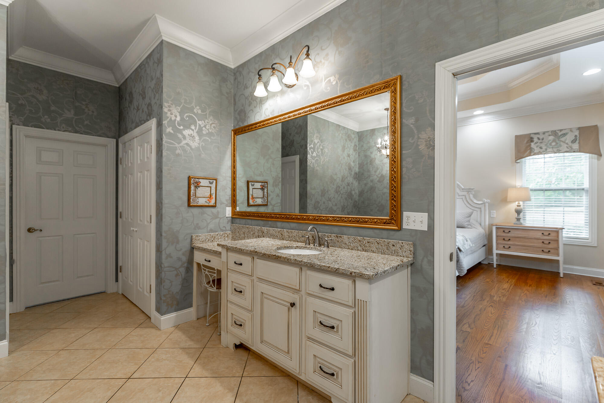 43 Hidden Hills Drive