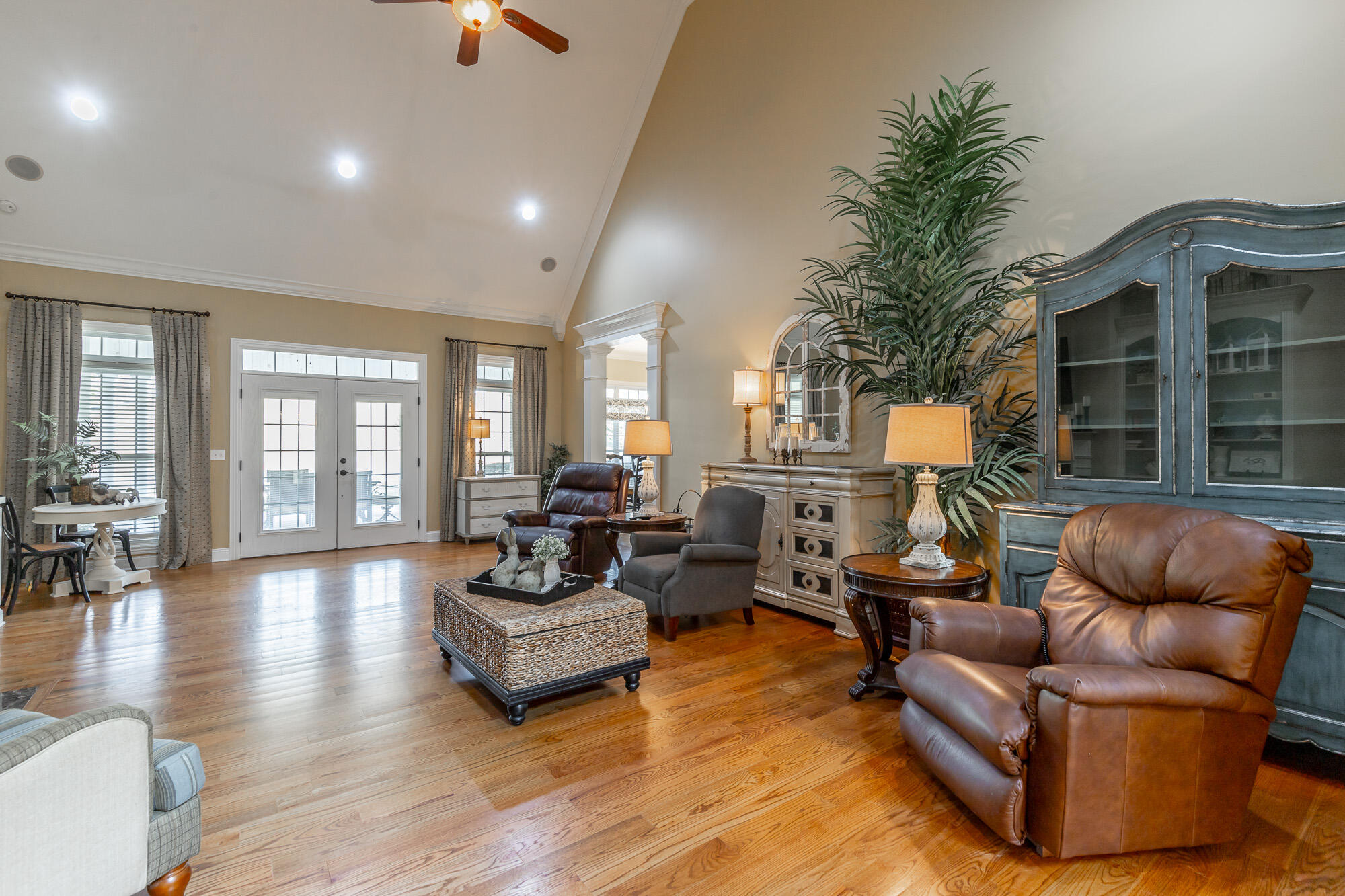 43 Hidden Hills Drive