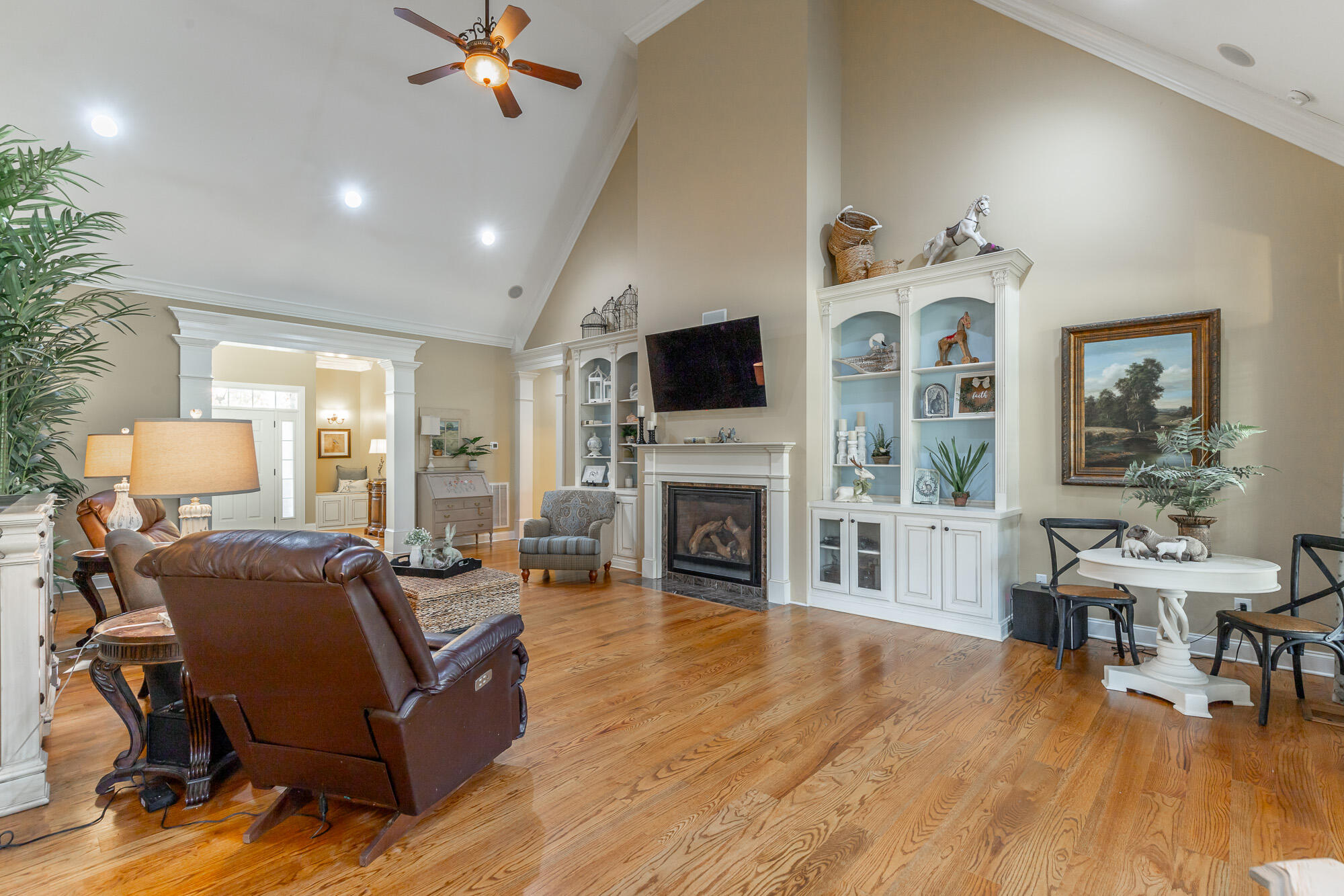 43 Hidden Hills Drive