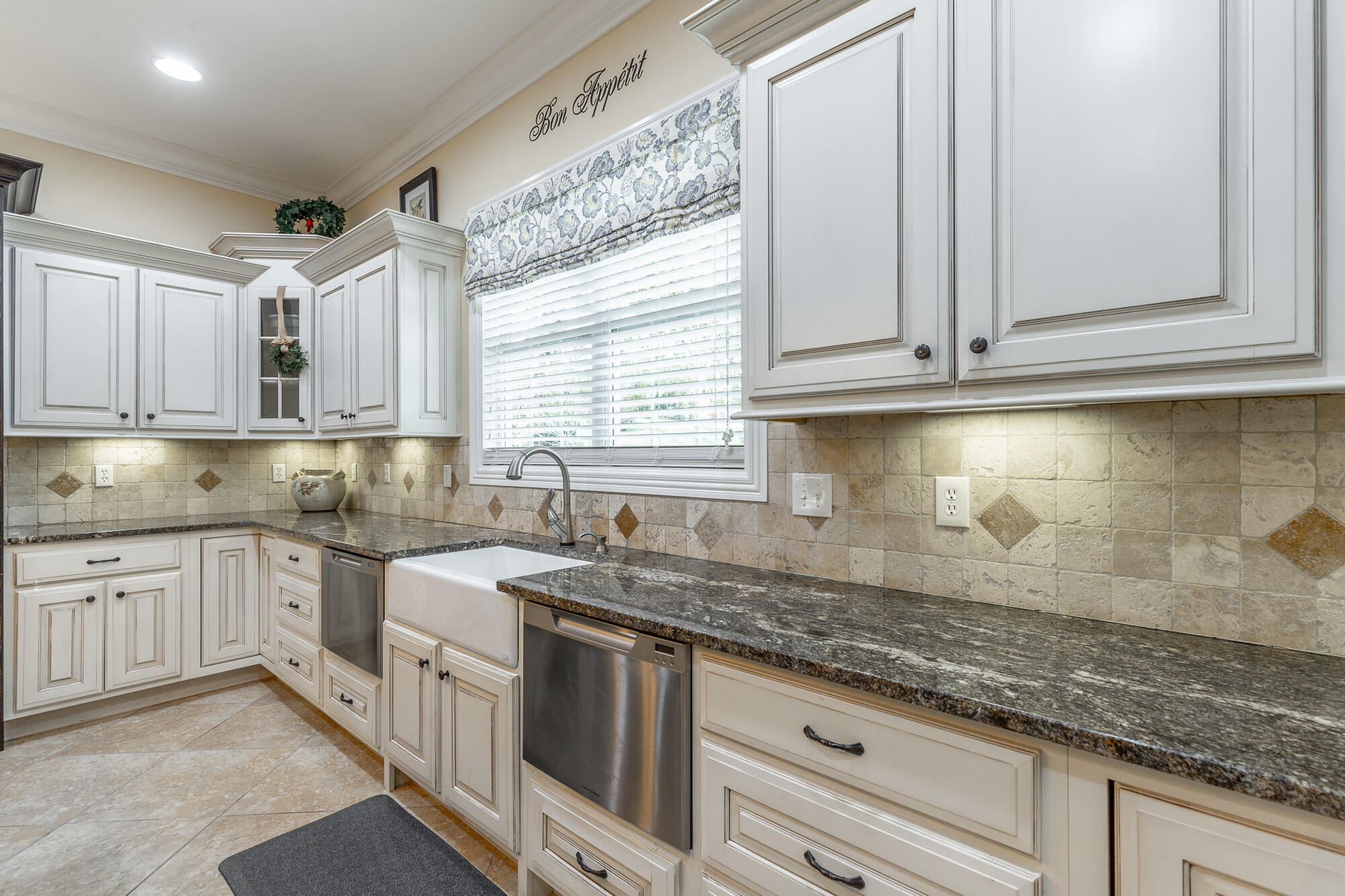 43 Hidden Hills Drive