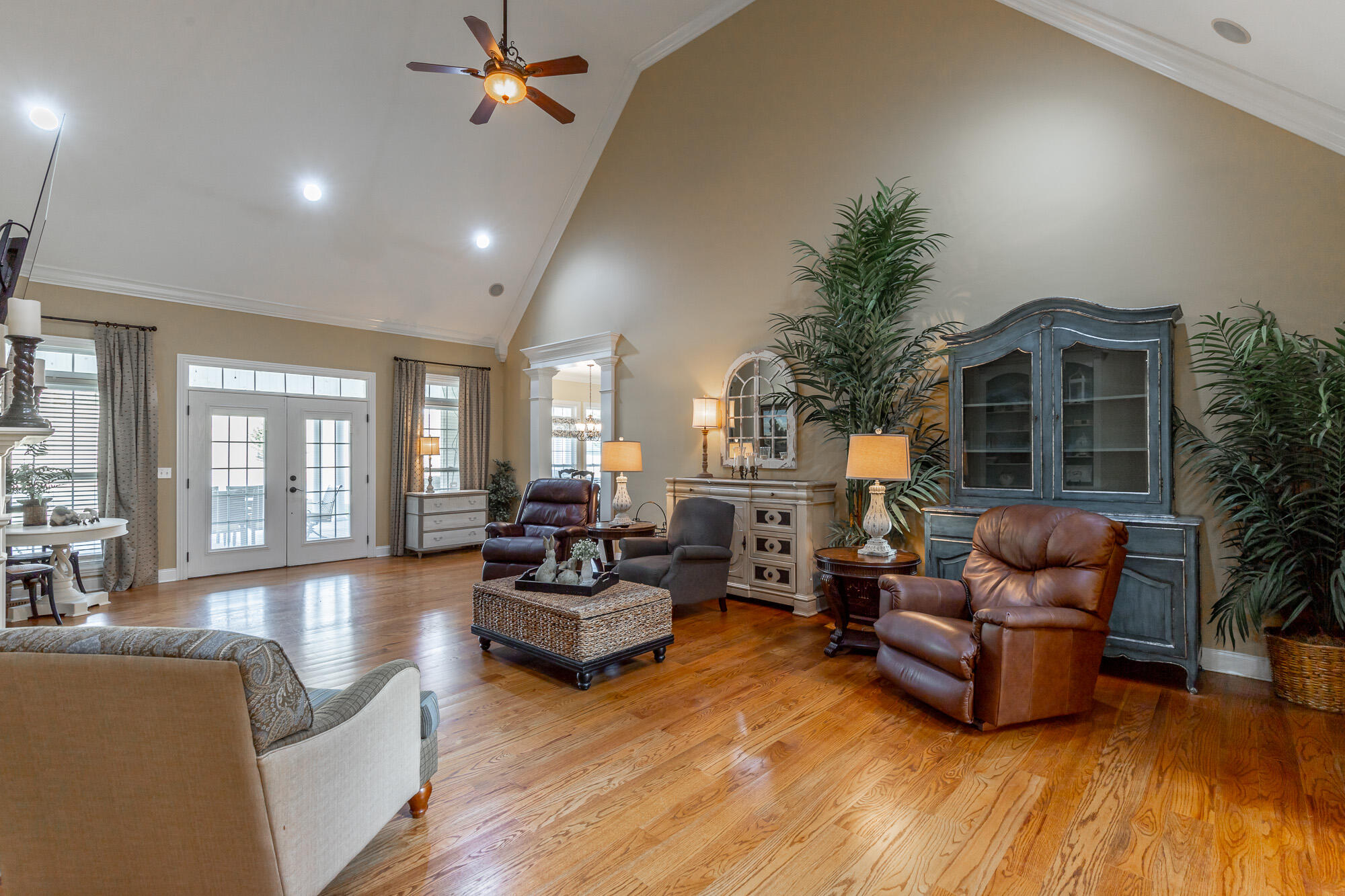 43 Hidden Hills Drive