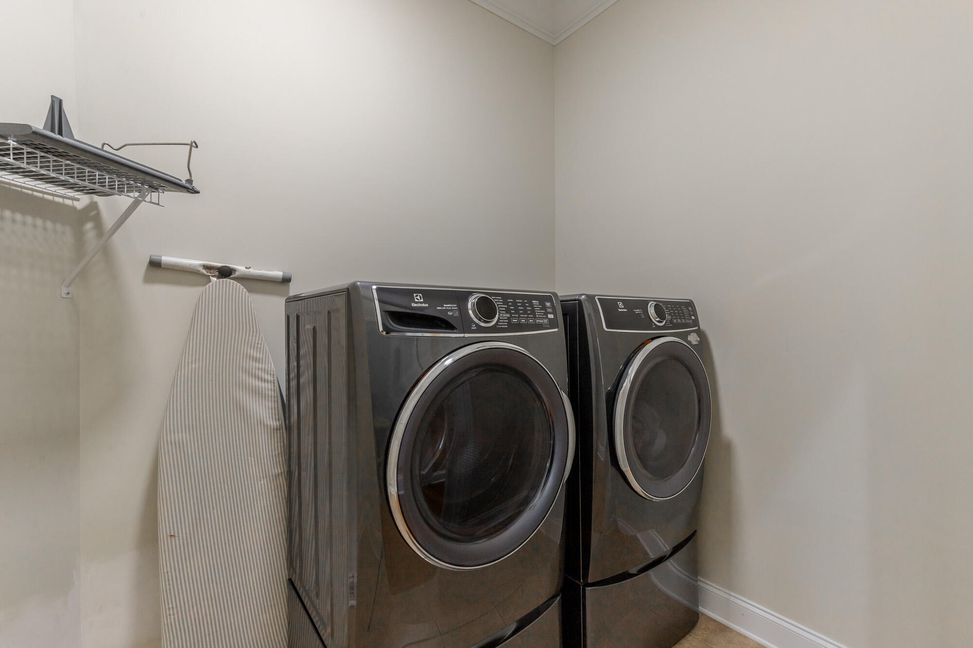 43 Hidden Hills Drive