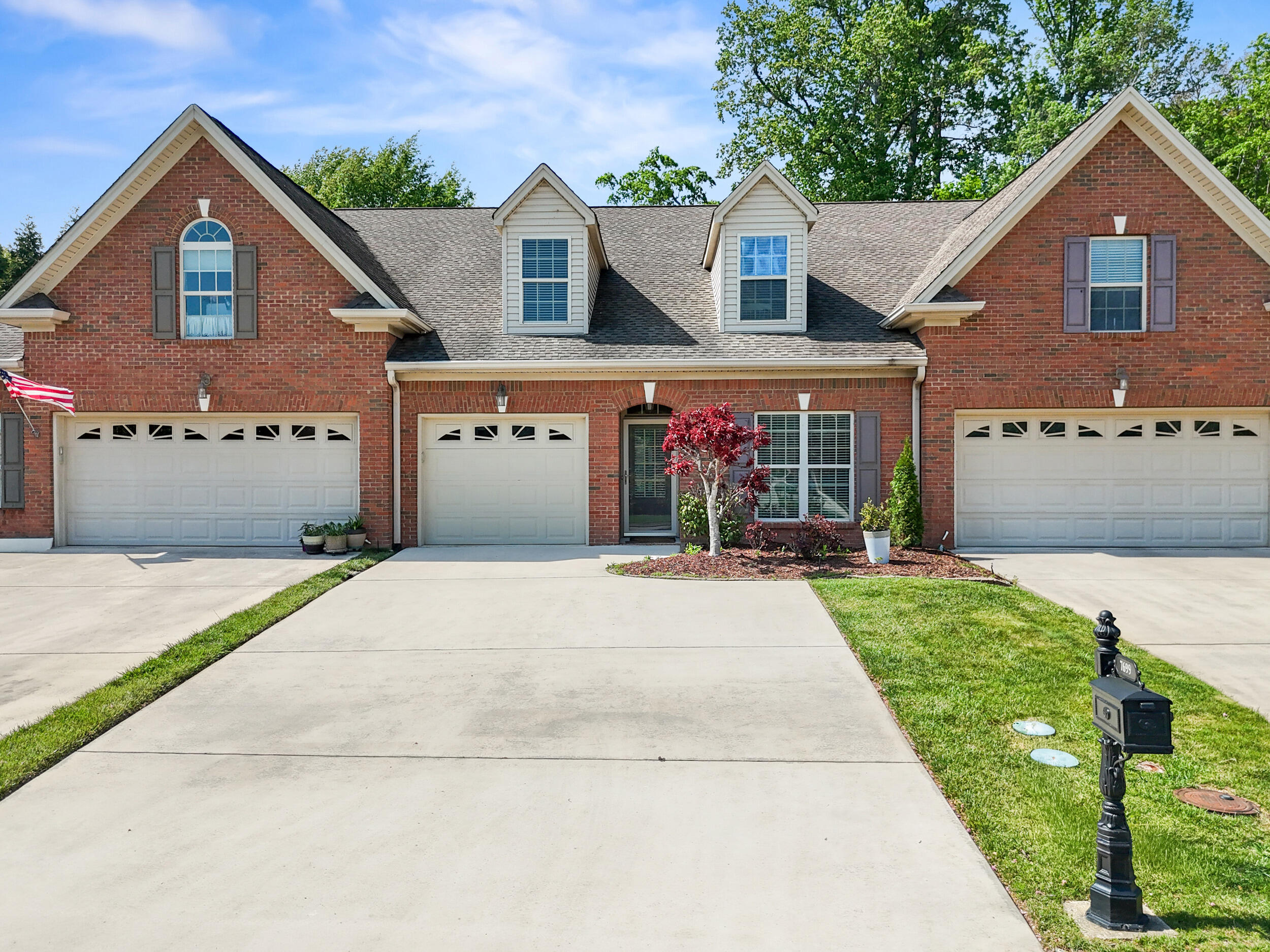 7699 Lenox Trace Drive