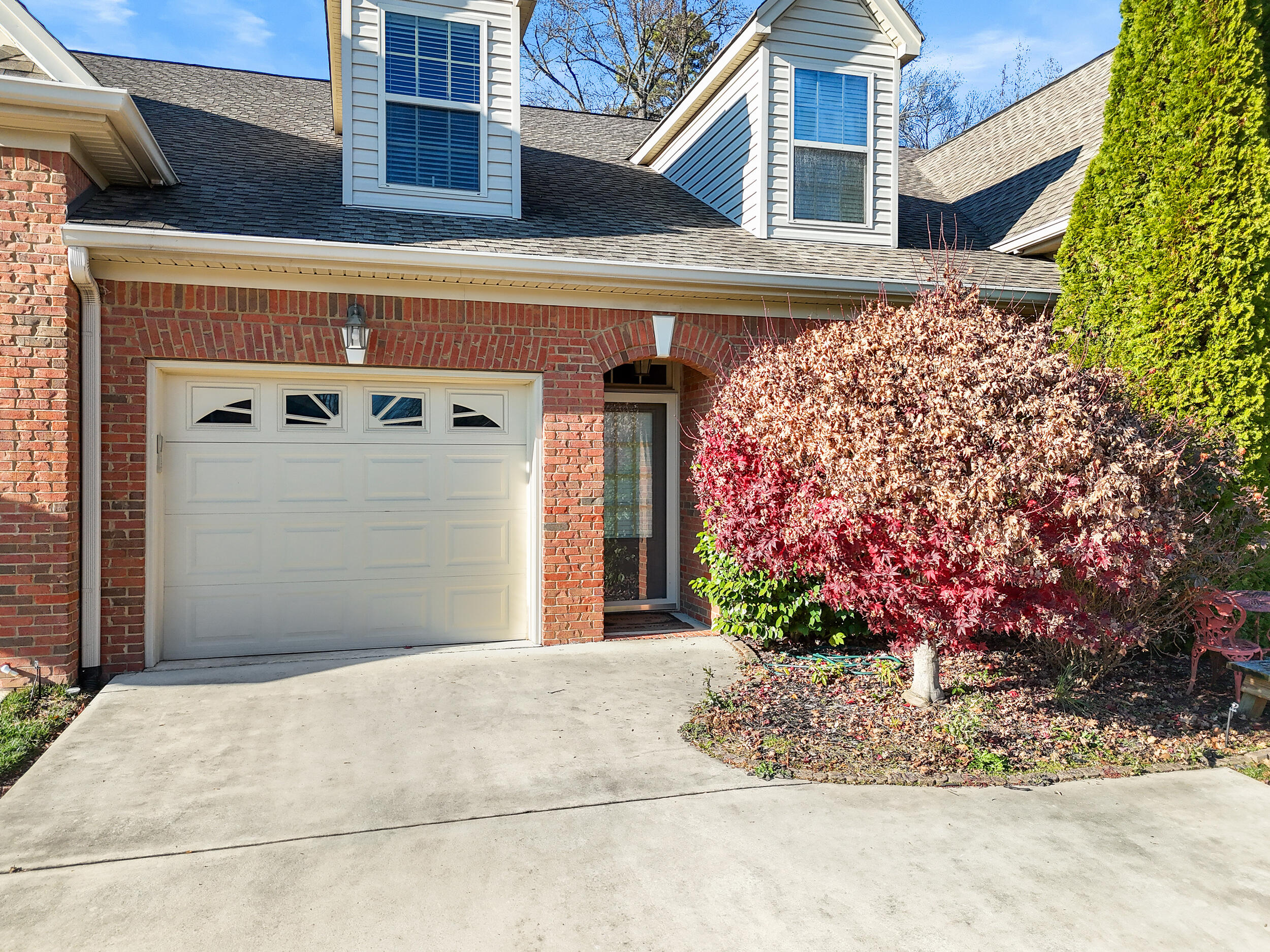 7699 Lenox Trace Drive