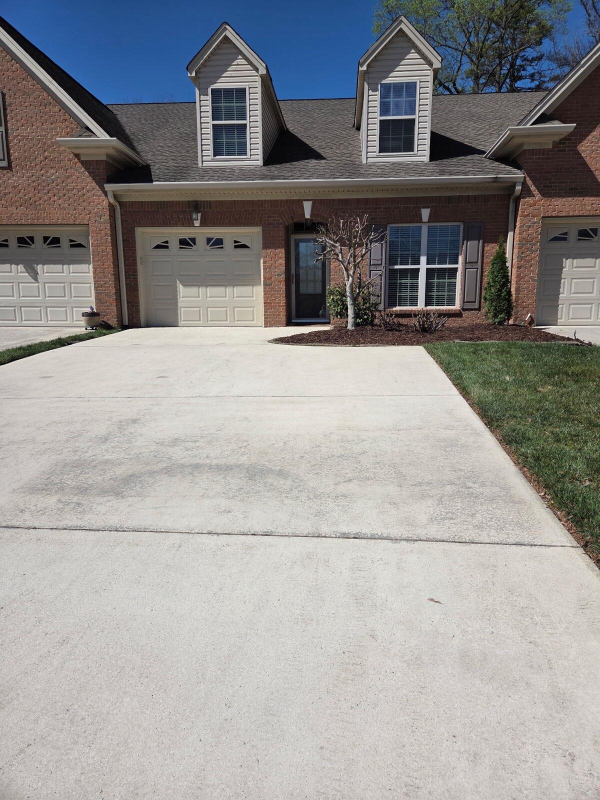 7699 Lenox Trace Drive