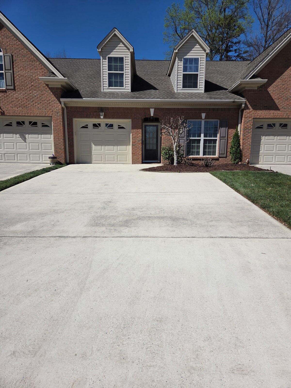 7699 Lenox Trace Drive