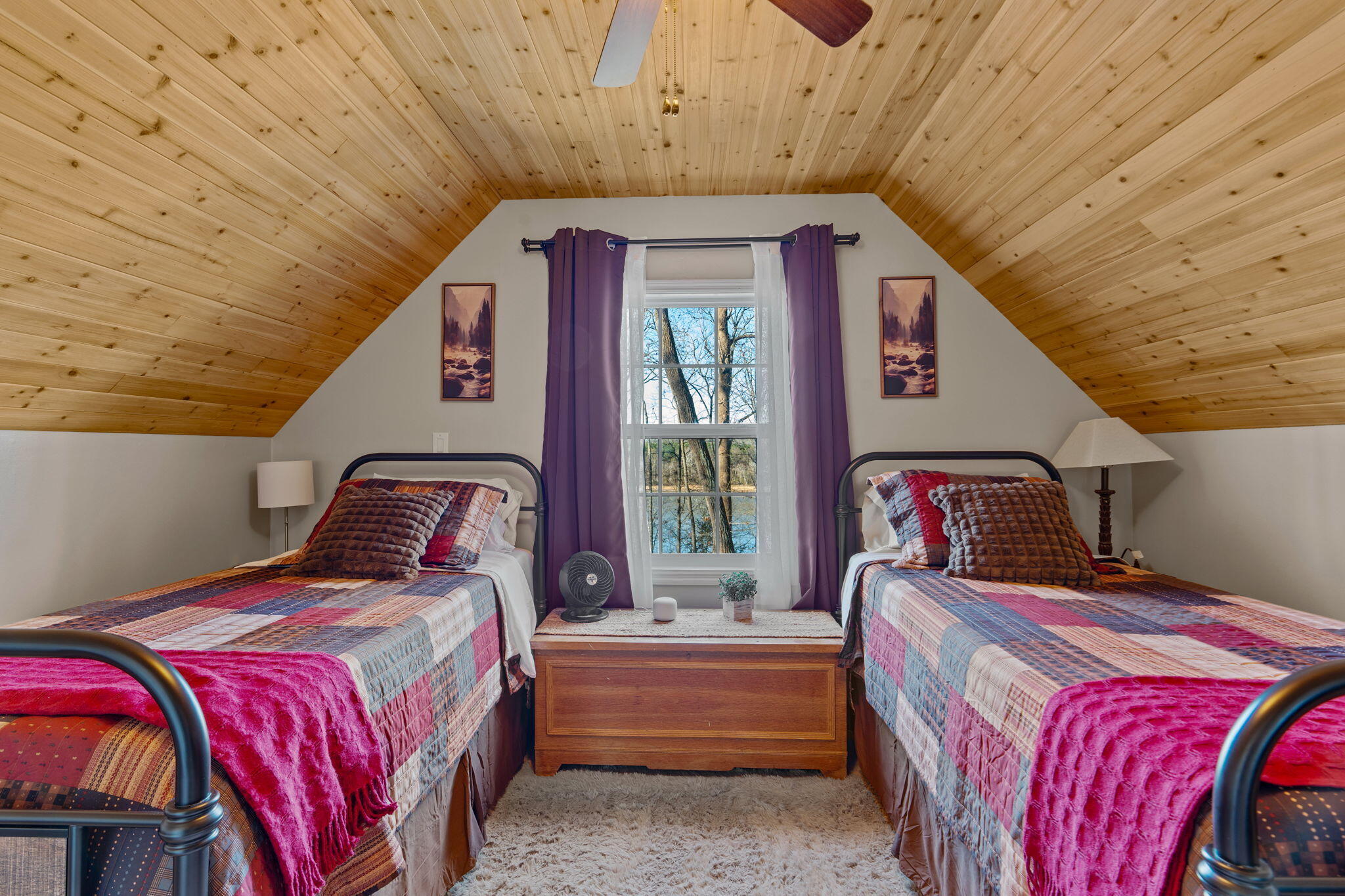 757 Lakehaven Circle