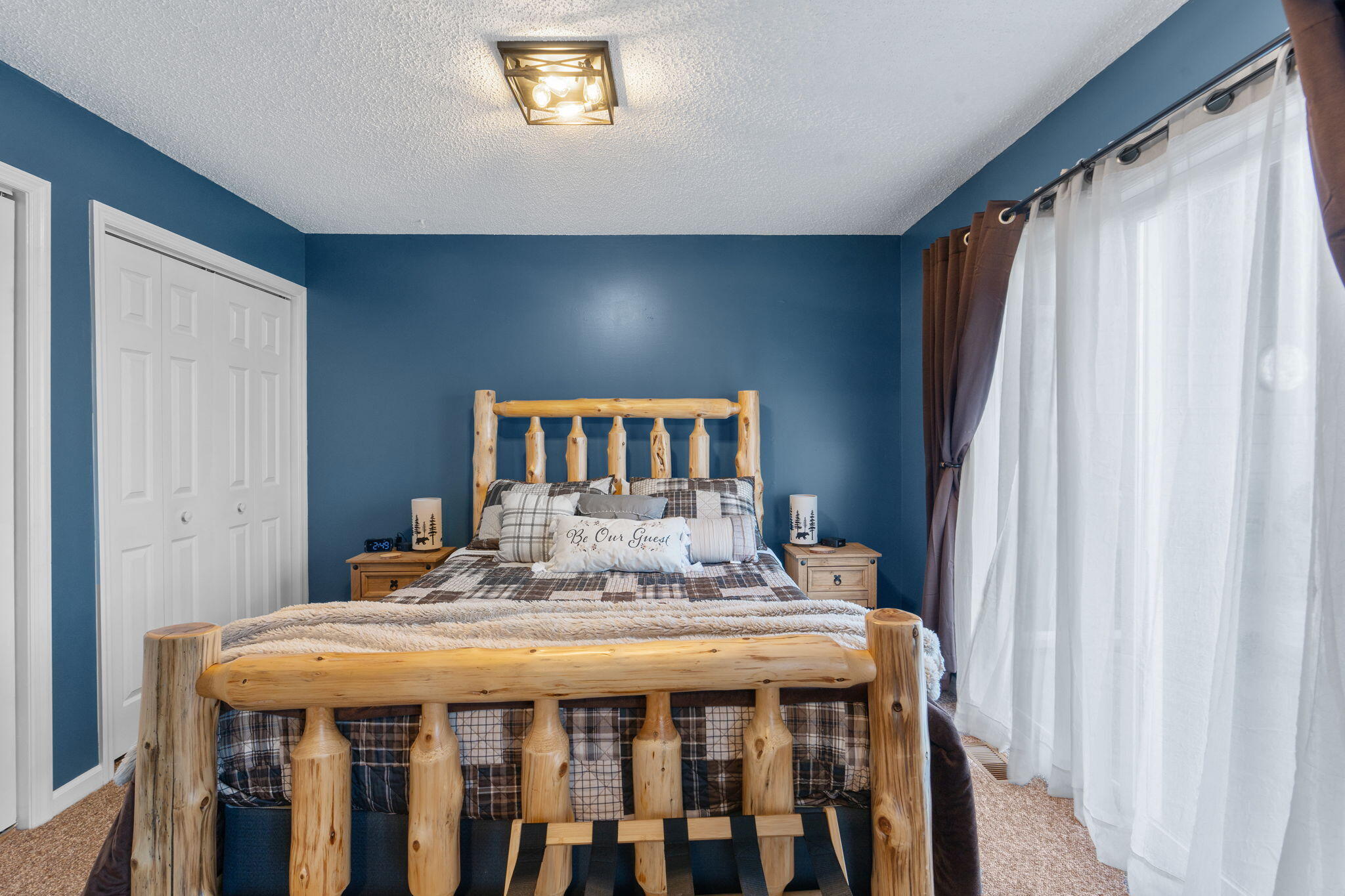 757 Lakehaven Circle