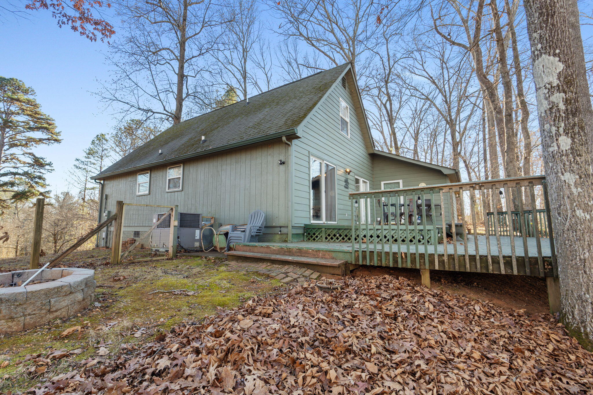 757 Lakehaven Circle