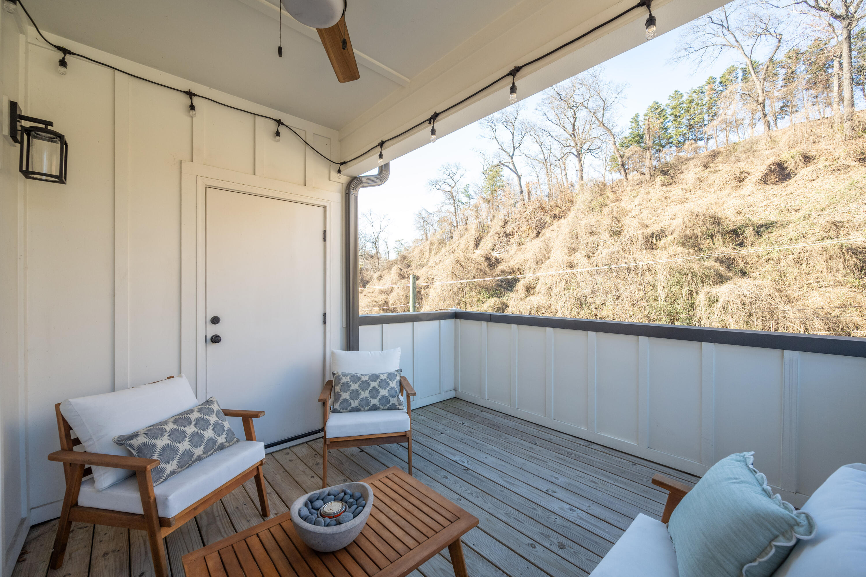 899 Cherokee Boulevard, 101