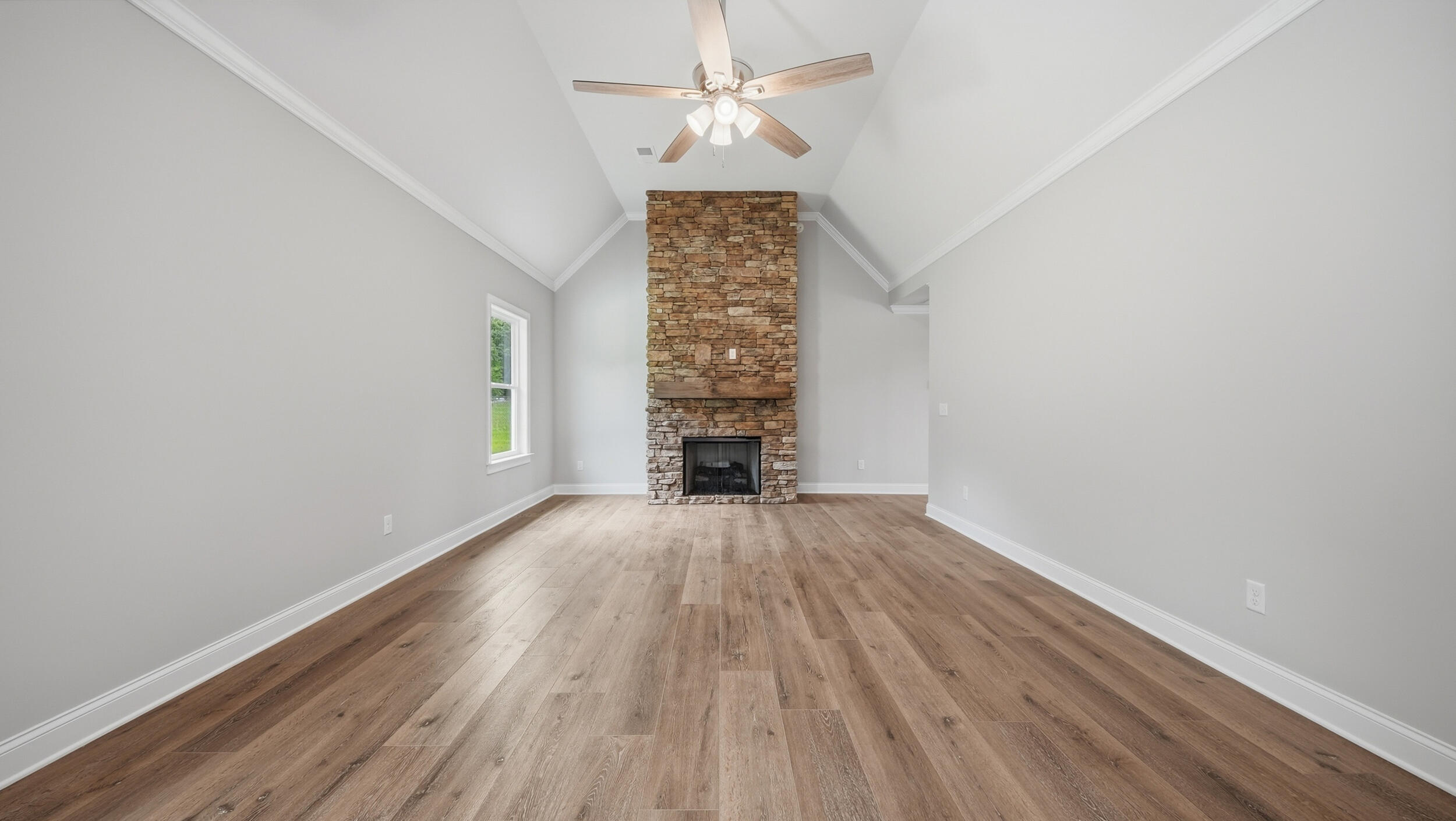 8076 Abraham Lane