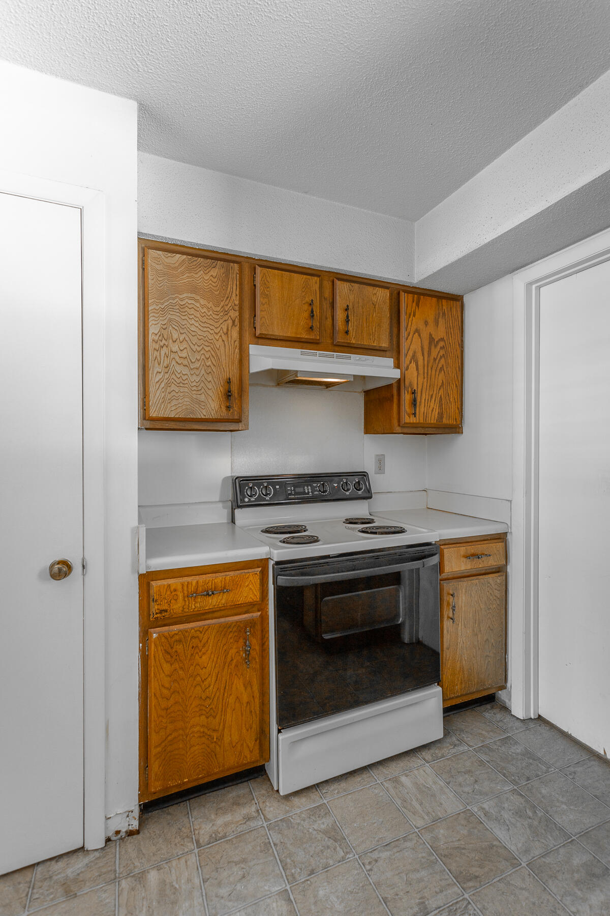 3634 Helen Lane