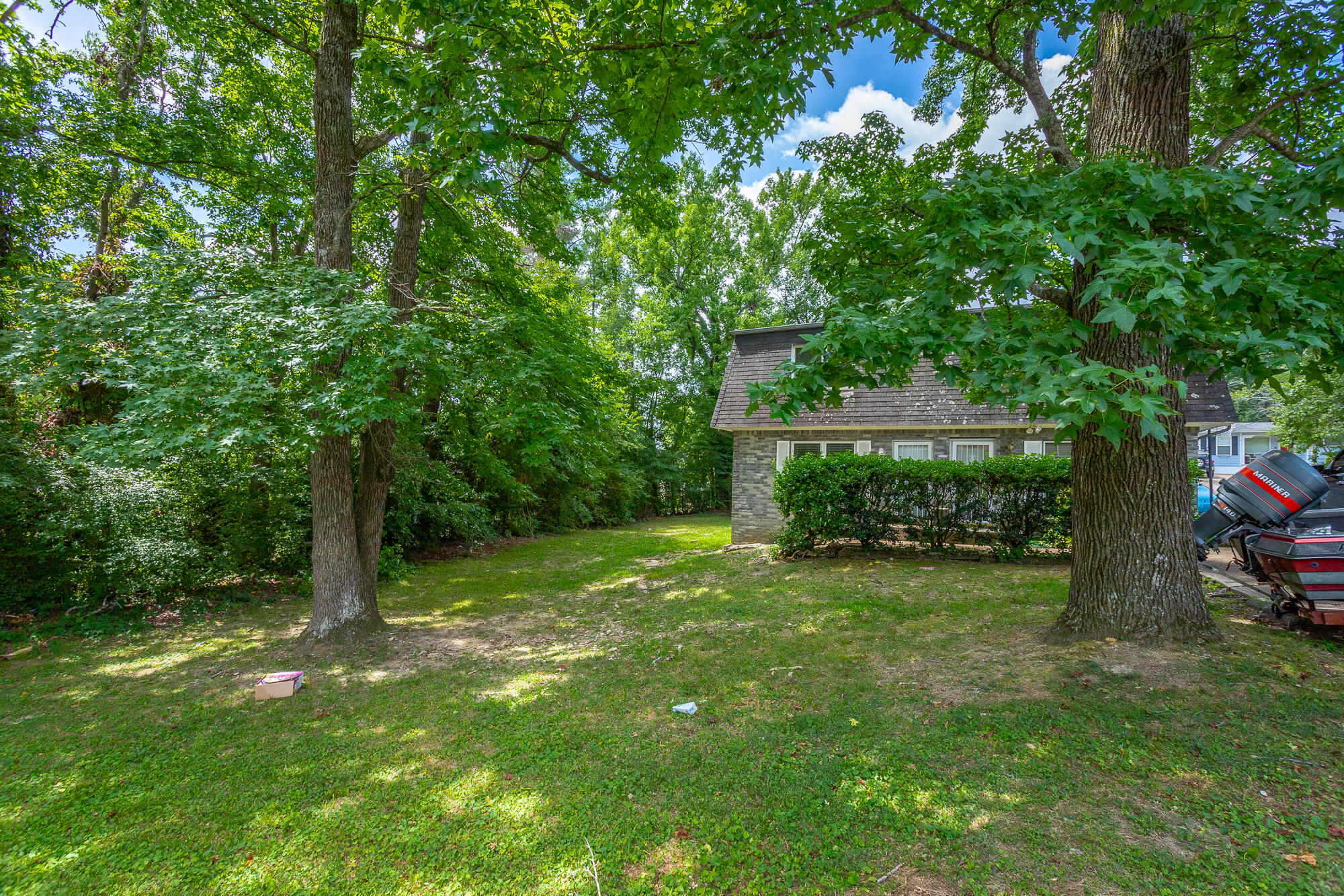 3634 Helen Lane